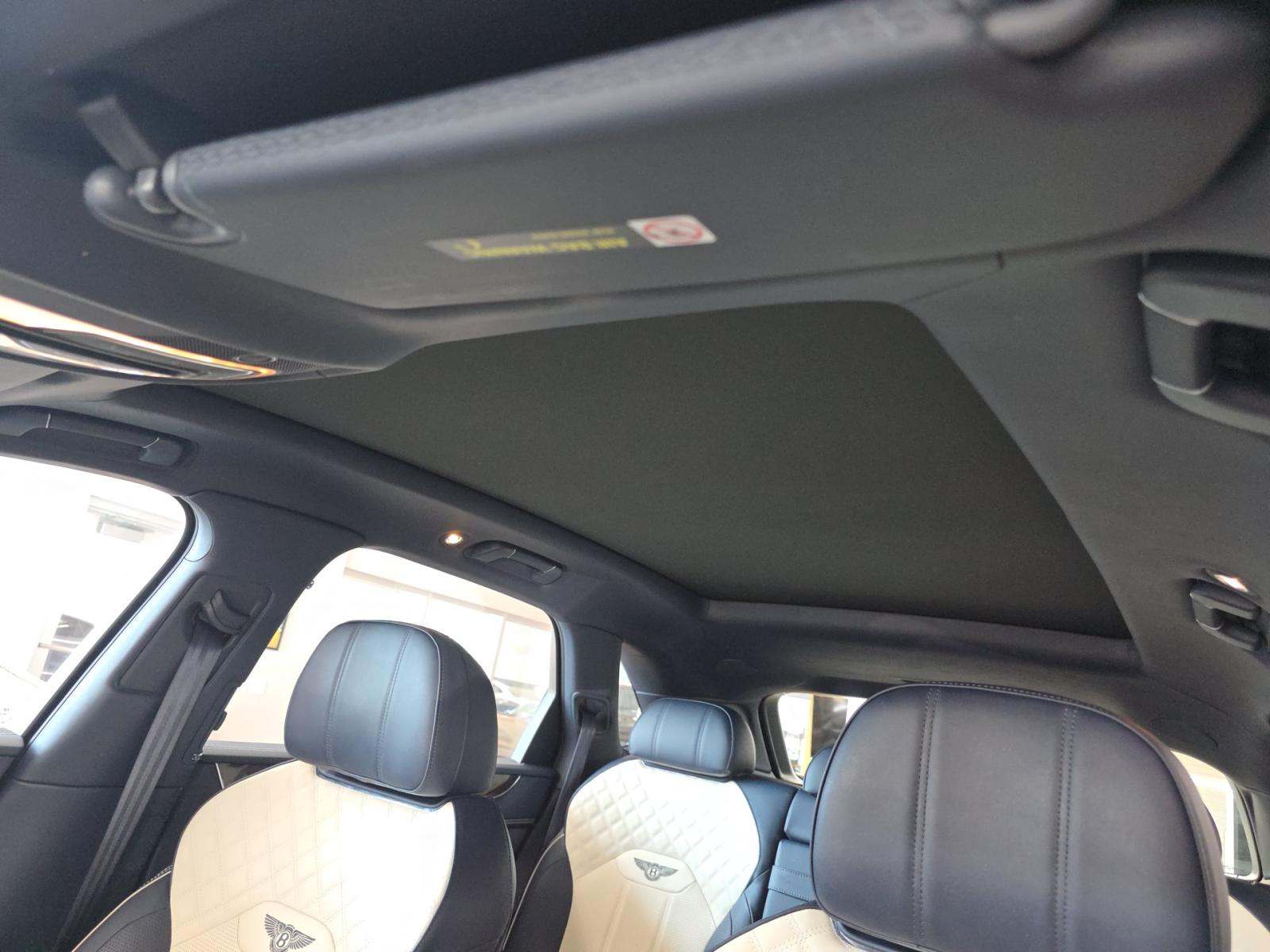 2022 Bentley Bentayga V8 AWD