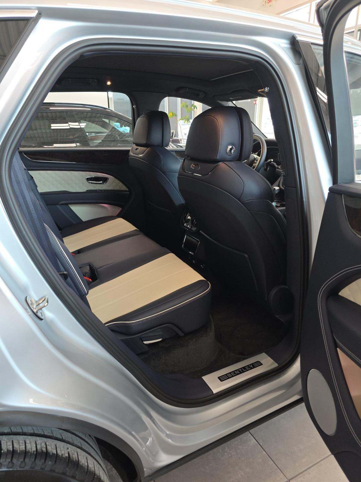 2022 Bentley Bentayga V8 AWD