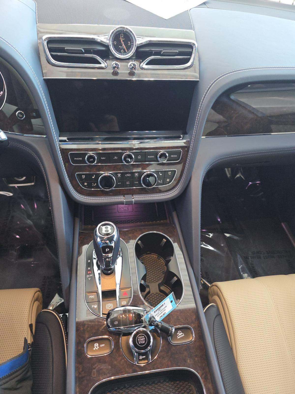 2022 Bentley Bentayga V8 AWD