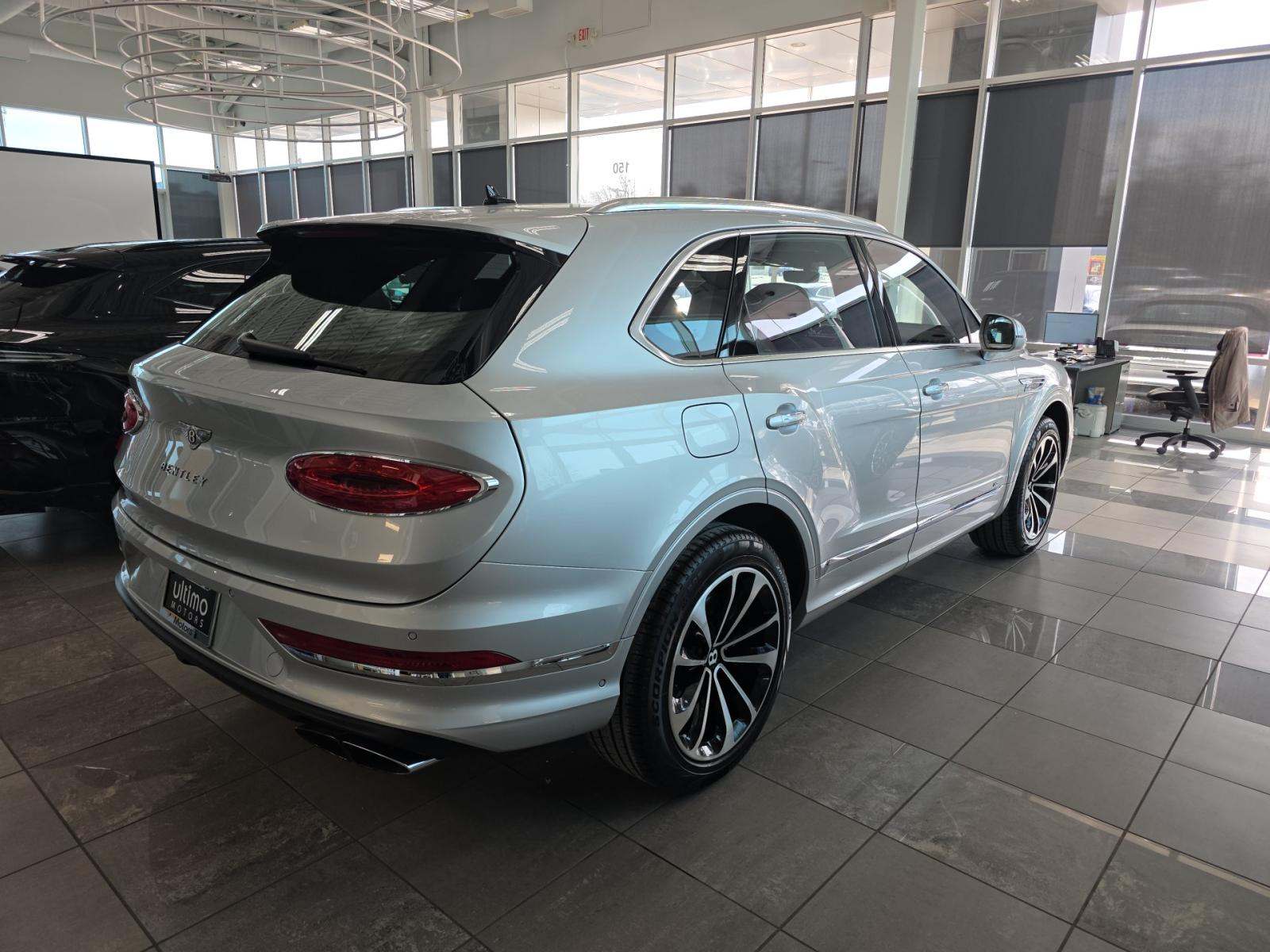 2022 Bentley Bentayga V8 AWD