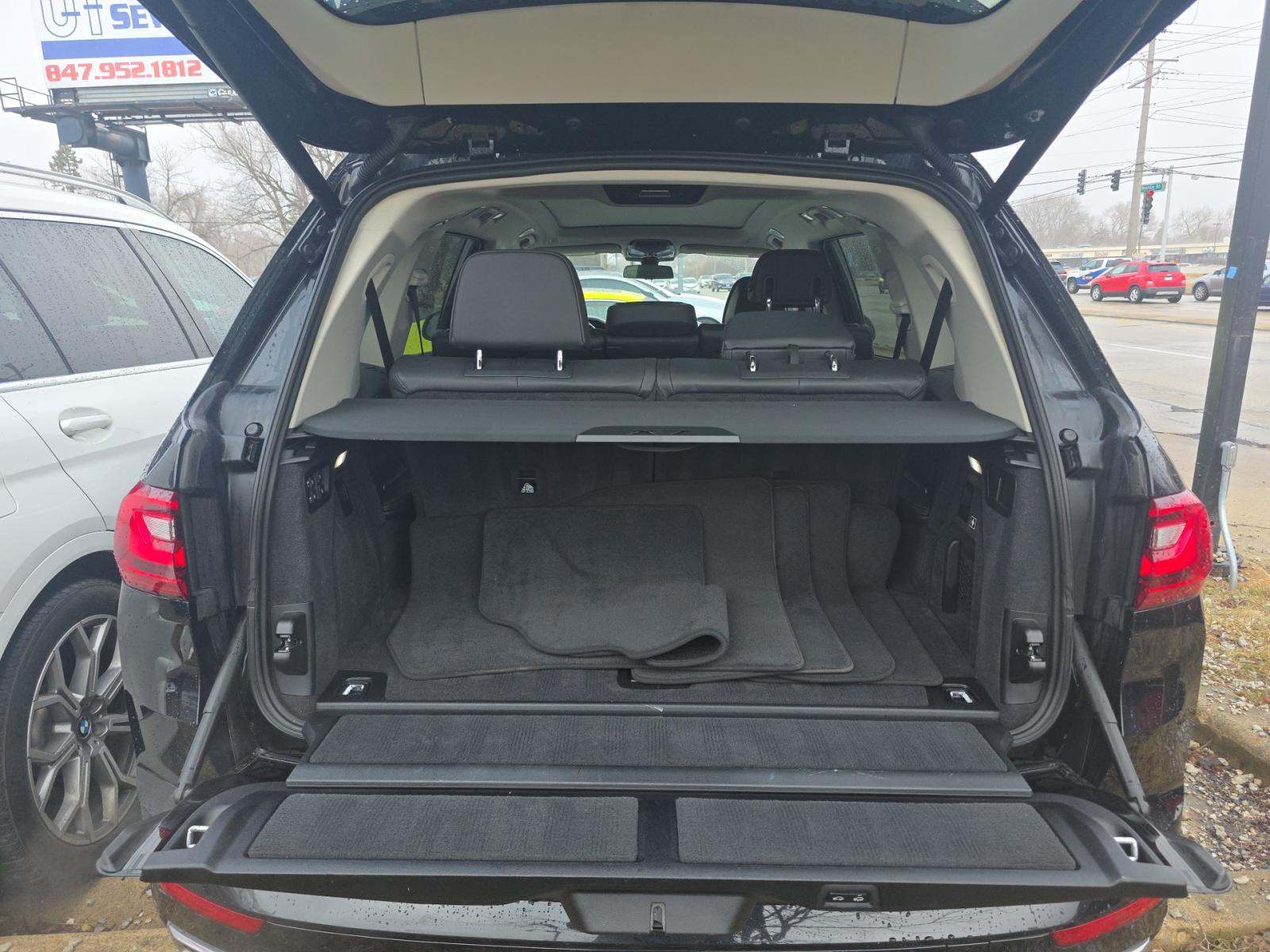 2019 BMW X7 xDrive50i AWD