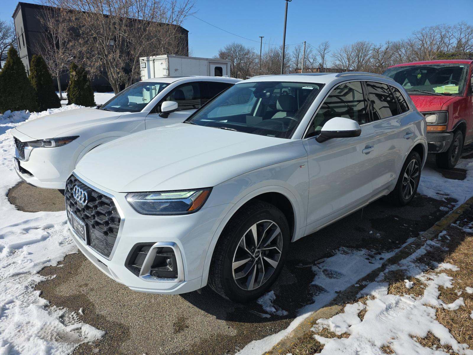 2022 Audi Q5 S line Premium Plus AWD