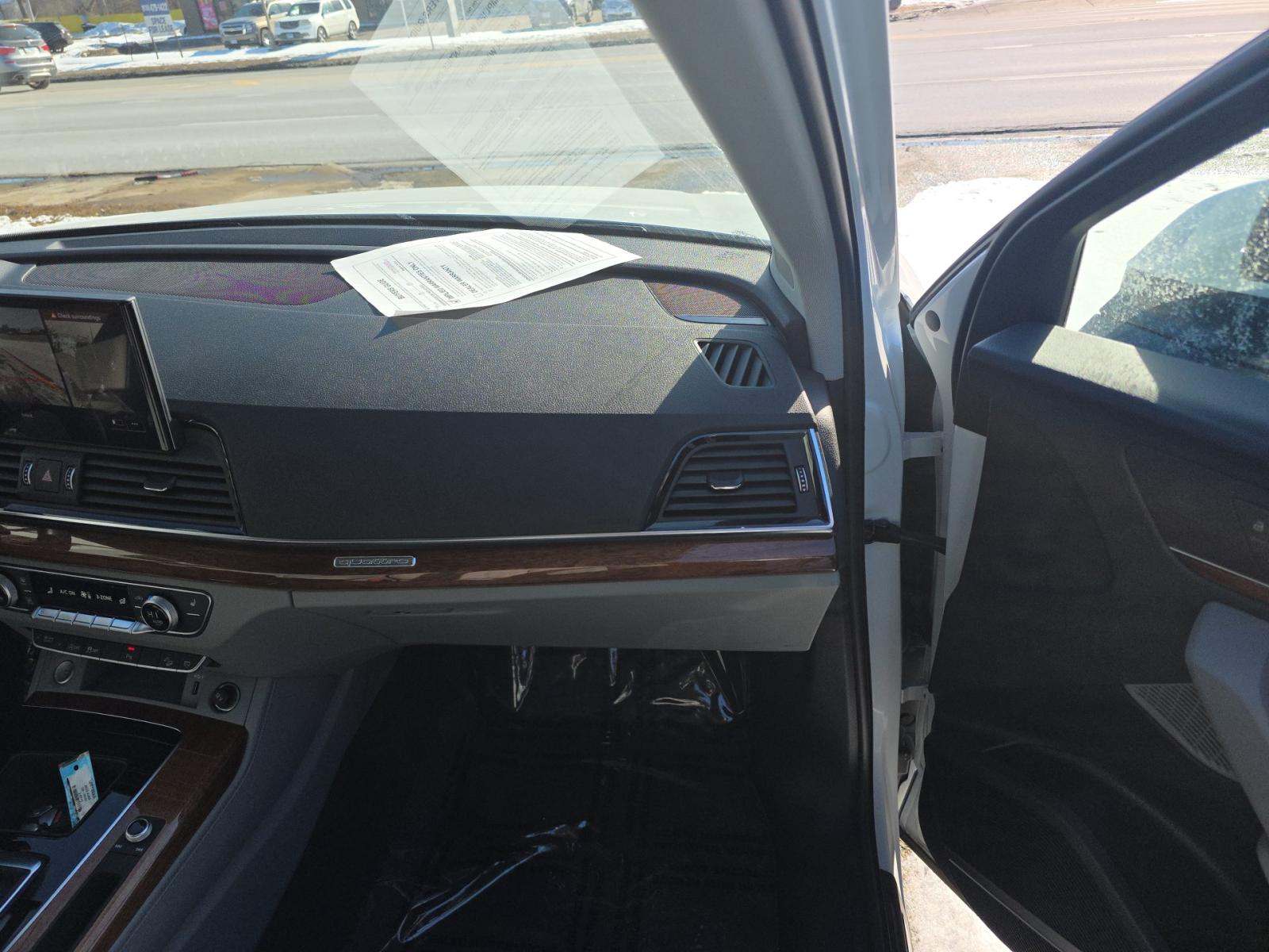 2022 Audi Q5 S line Premium Plus AWD