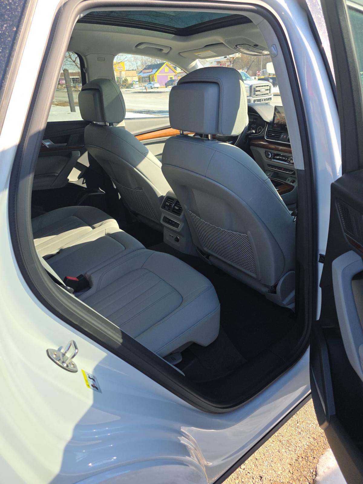 2022 Audi Q5 S line Premium Plus AWD