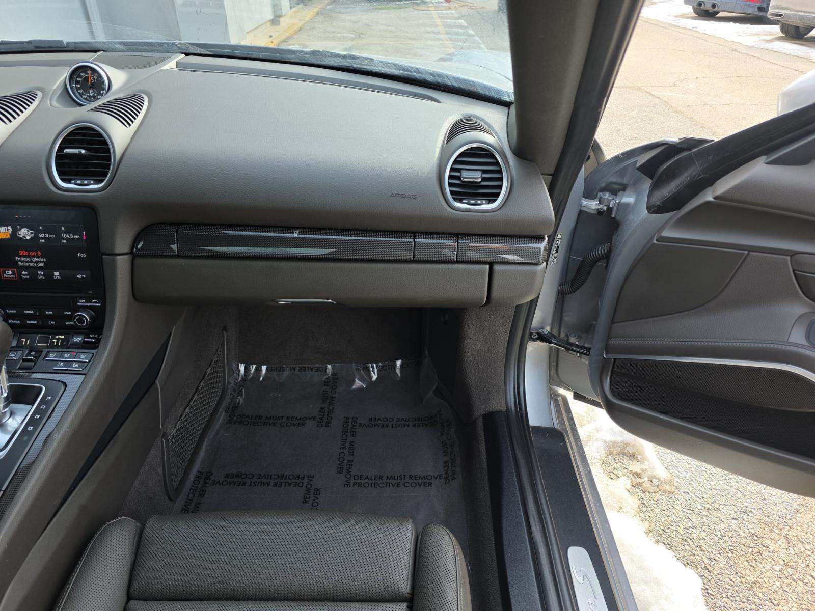 2017 Porsche 718 Cayman S RWD