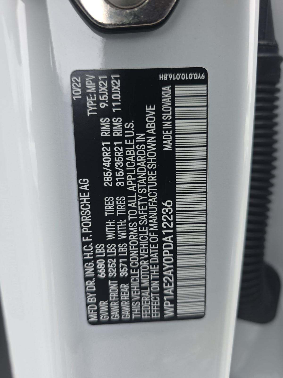 2023 Porsche Cayenne E-Hybrid Platinum Edition AWD