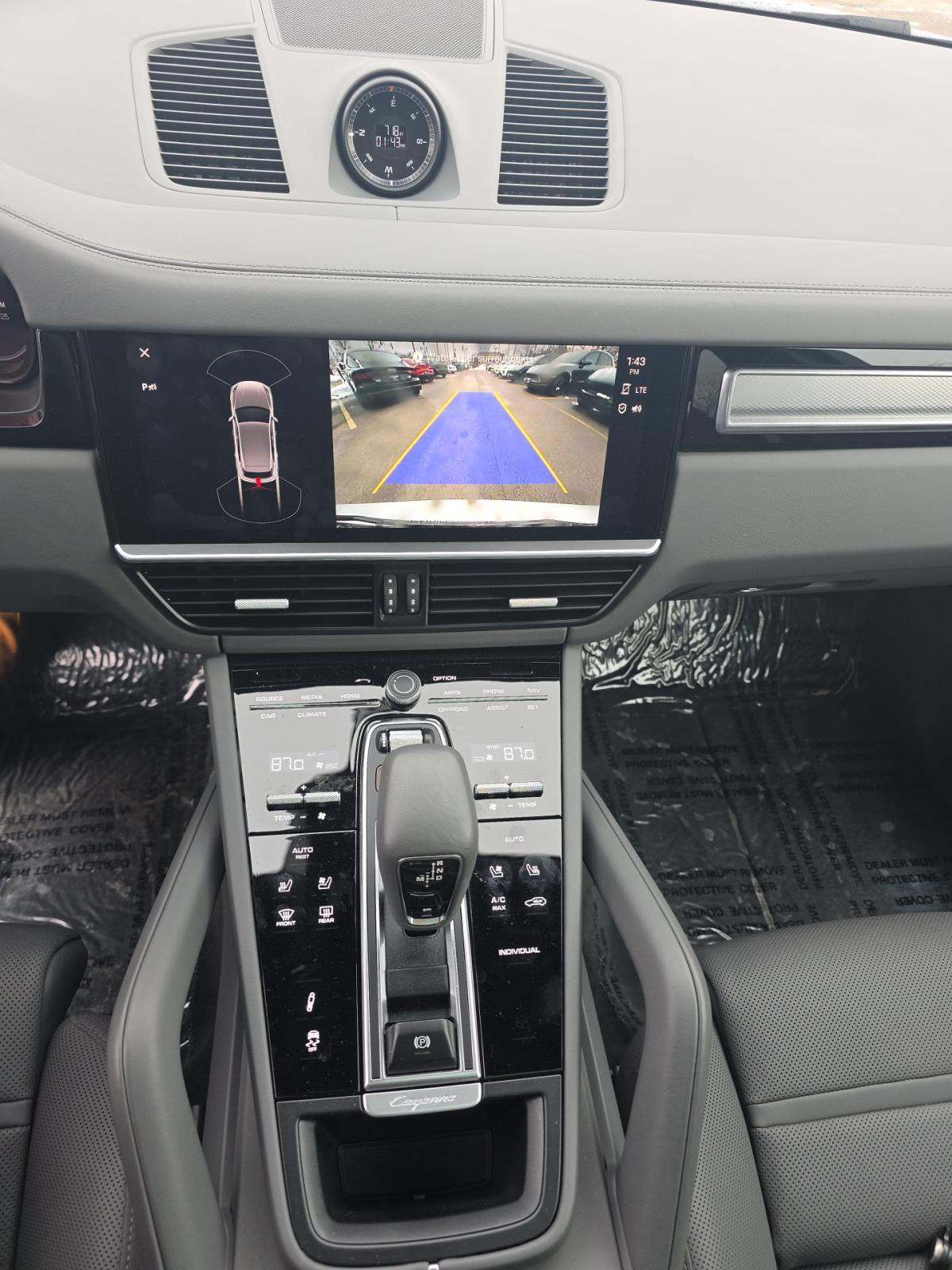 2023 Porsche Cayenne E-Hybrid Platinum Edition AWD