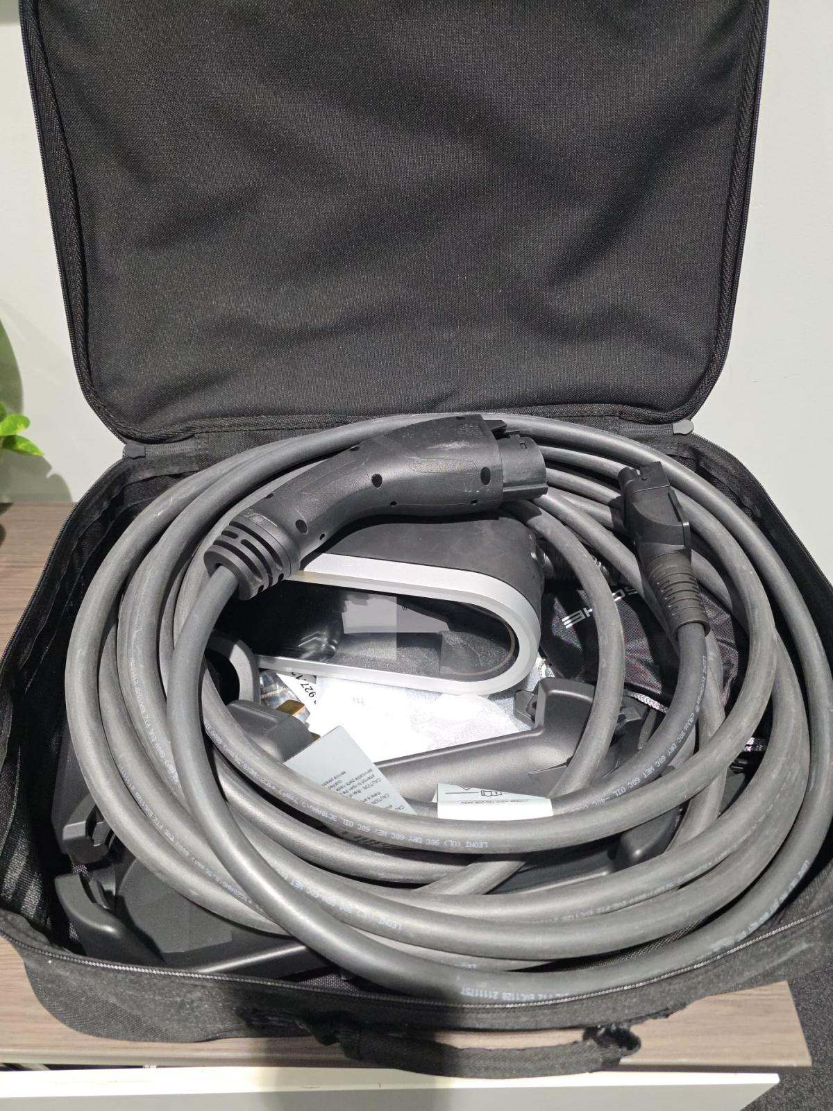 2023 Porsche Cayenne E-Hybrid Platinum Edition AWD