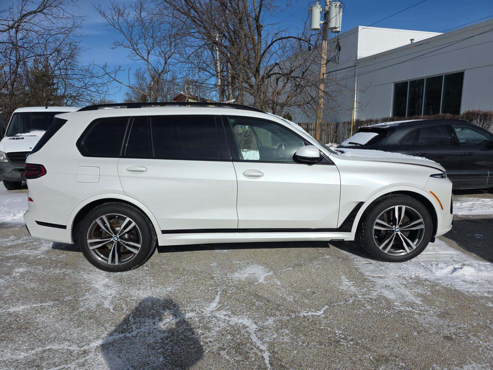 2023 BMW X7 xDrive40i AWD