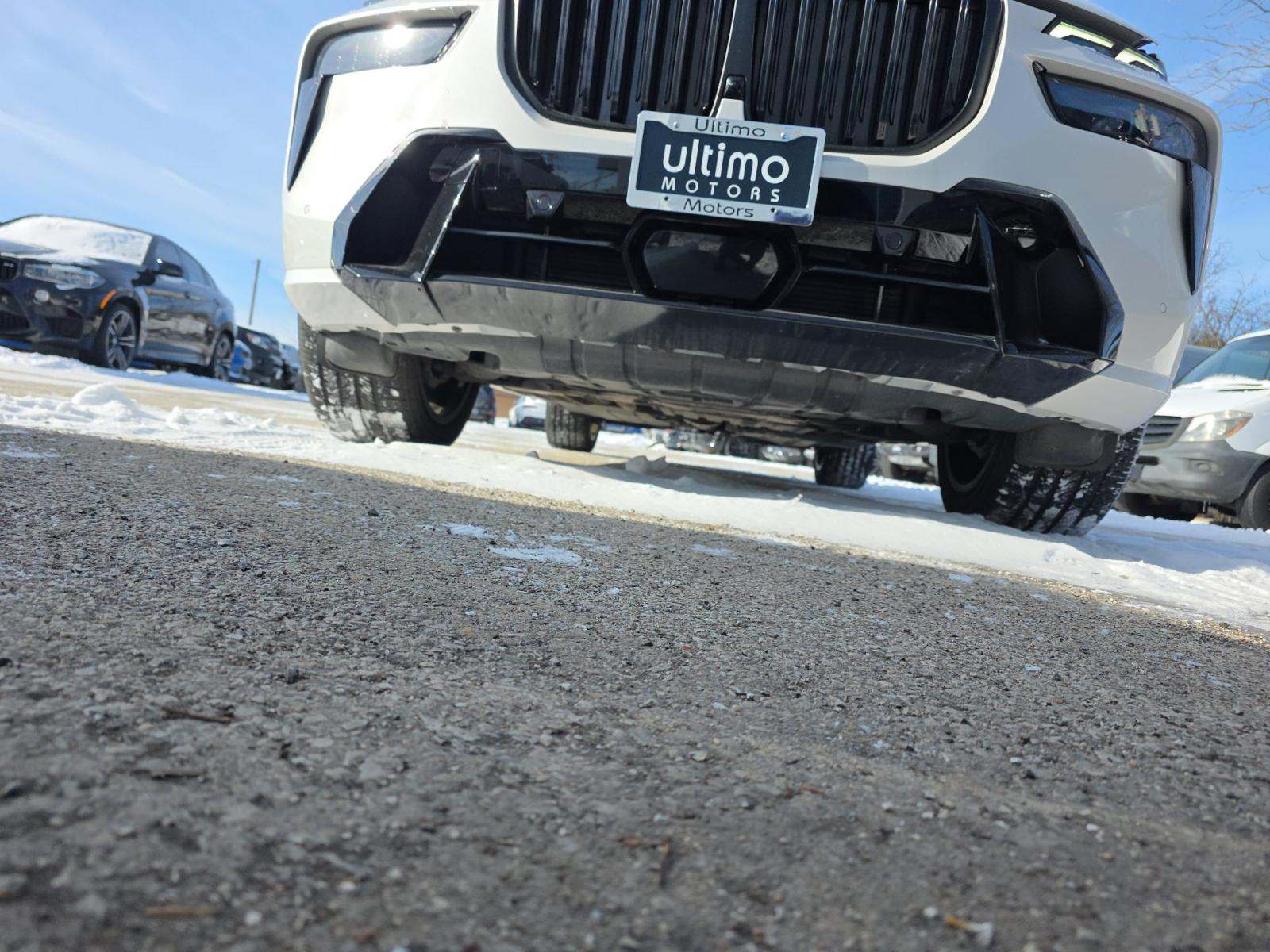 2023 BMW X7 xDrive40i AWD