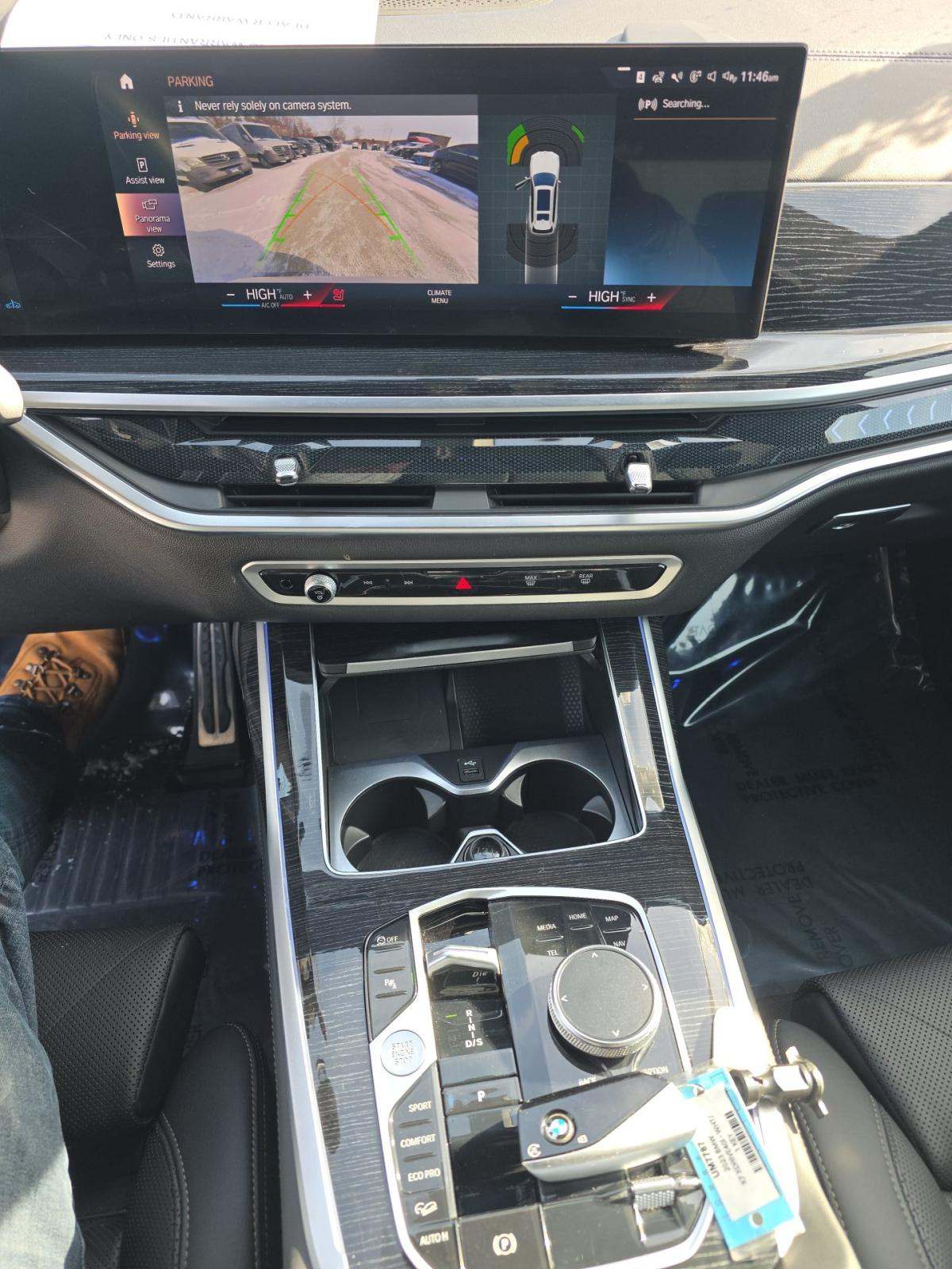 2023 BMW X7 xDrive40i AWD