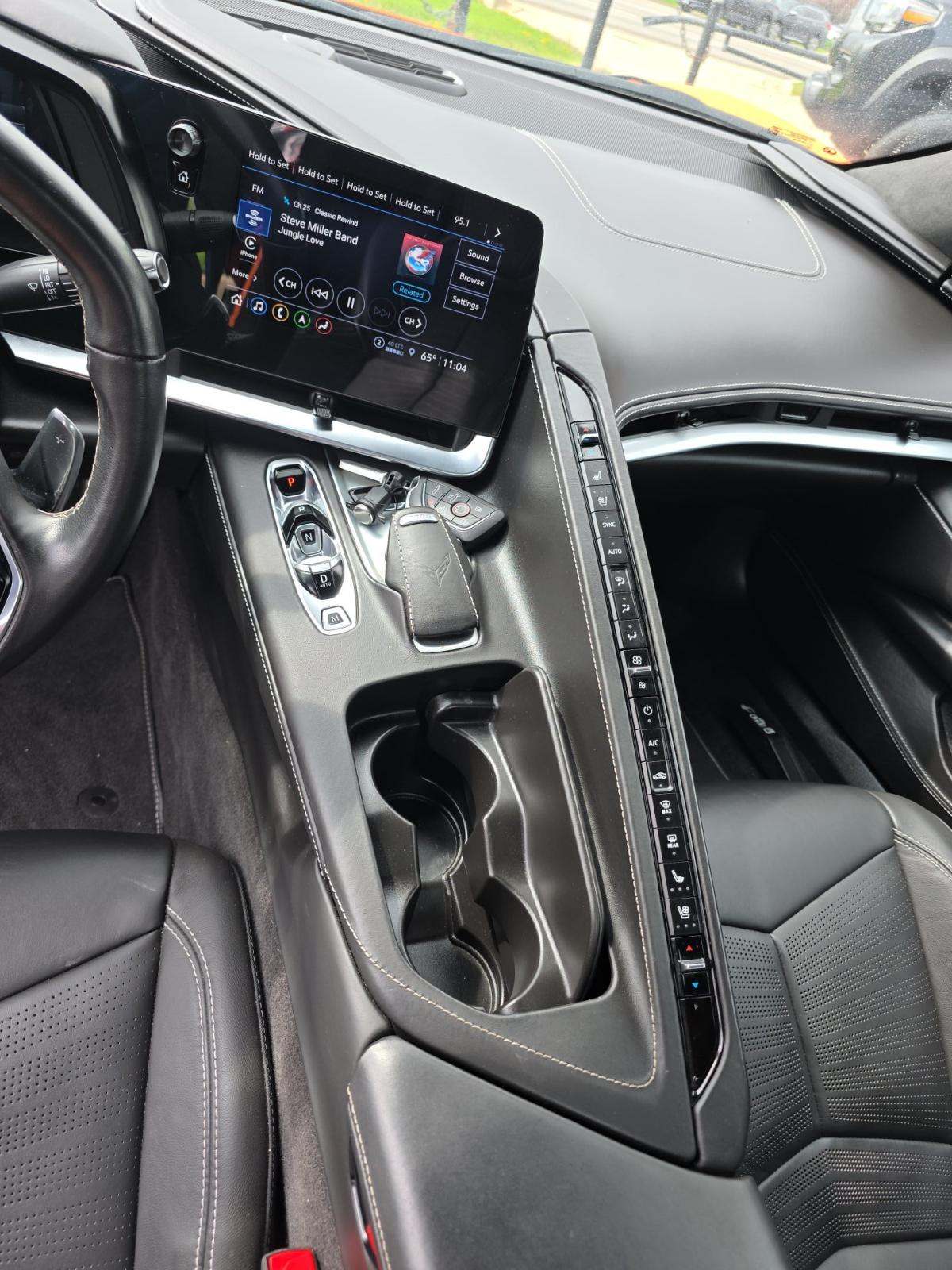 CHEVROLET CORVETTE - 10