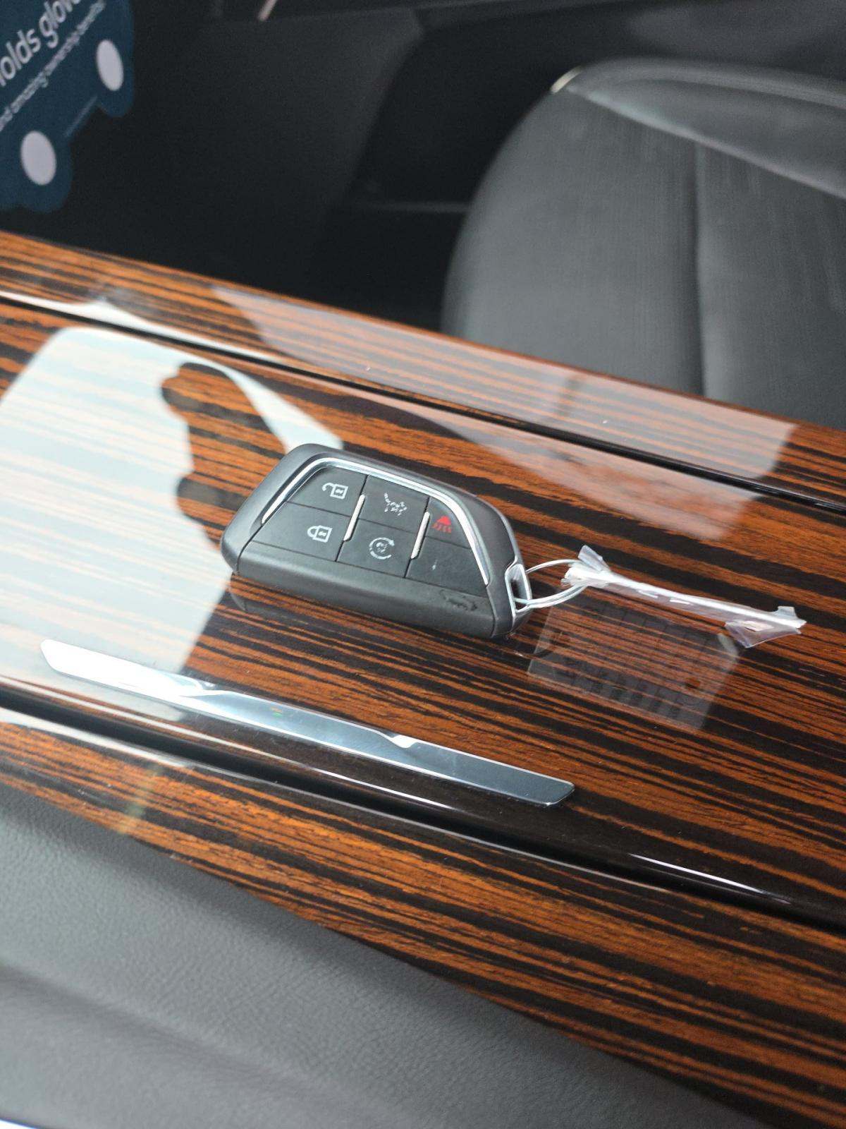 2023 Cadillac Escalade Premium Luxury AWD