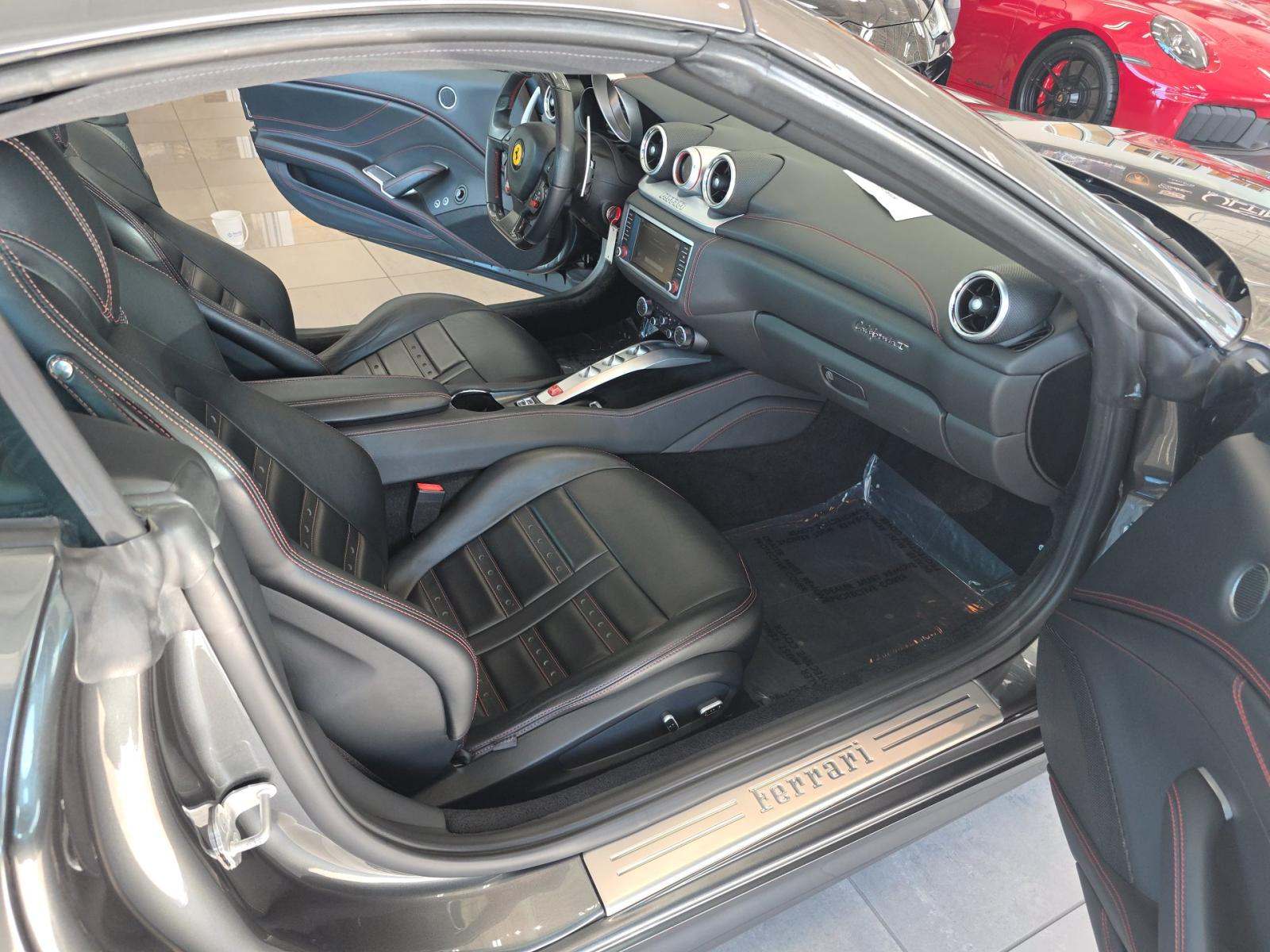 2016 Ferrari California T RWD