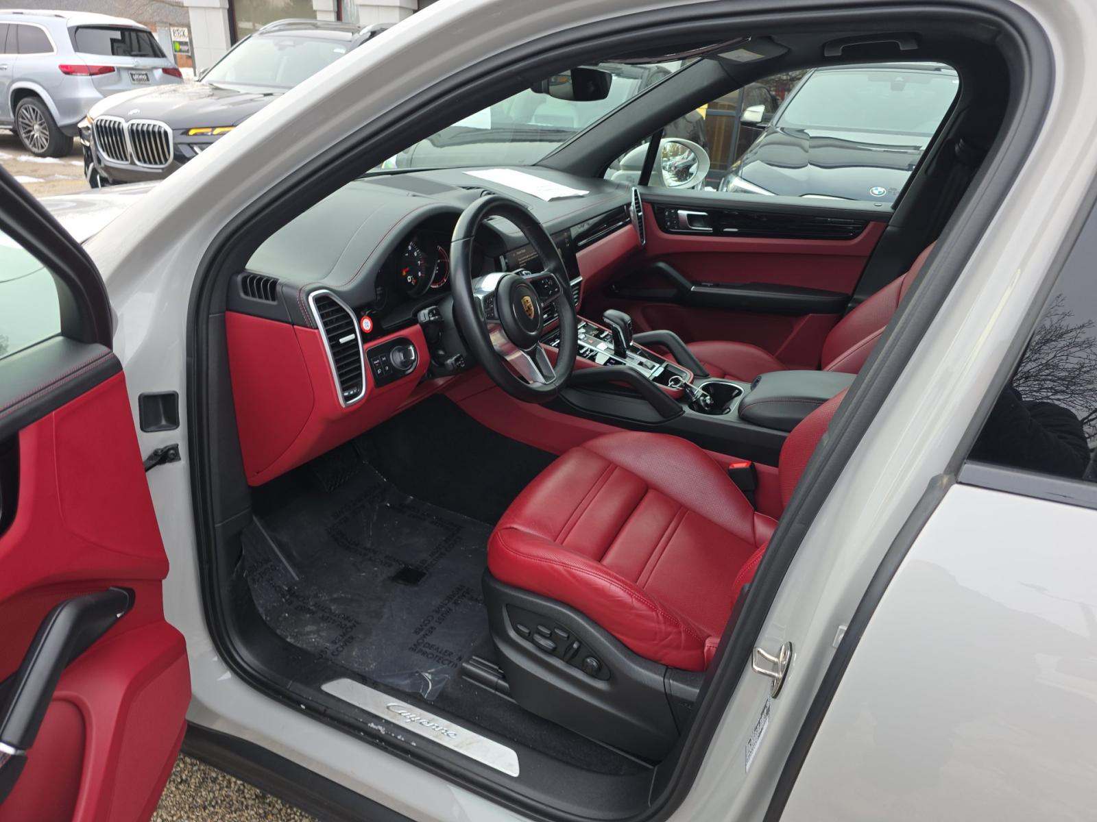 2023 Porsche Cayenne Base AWD