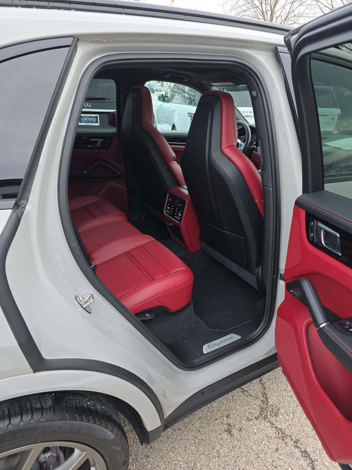 2023 Porsche Cayenne Base AWD