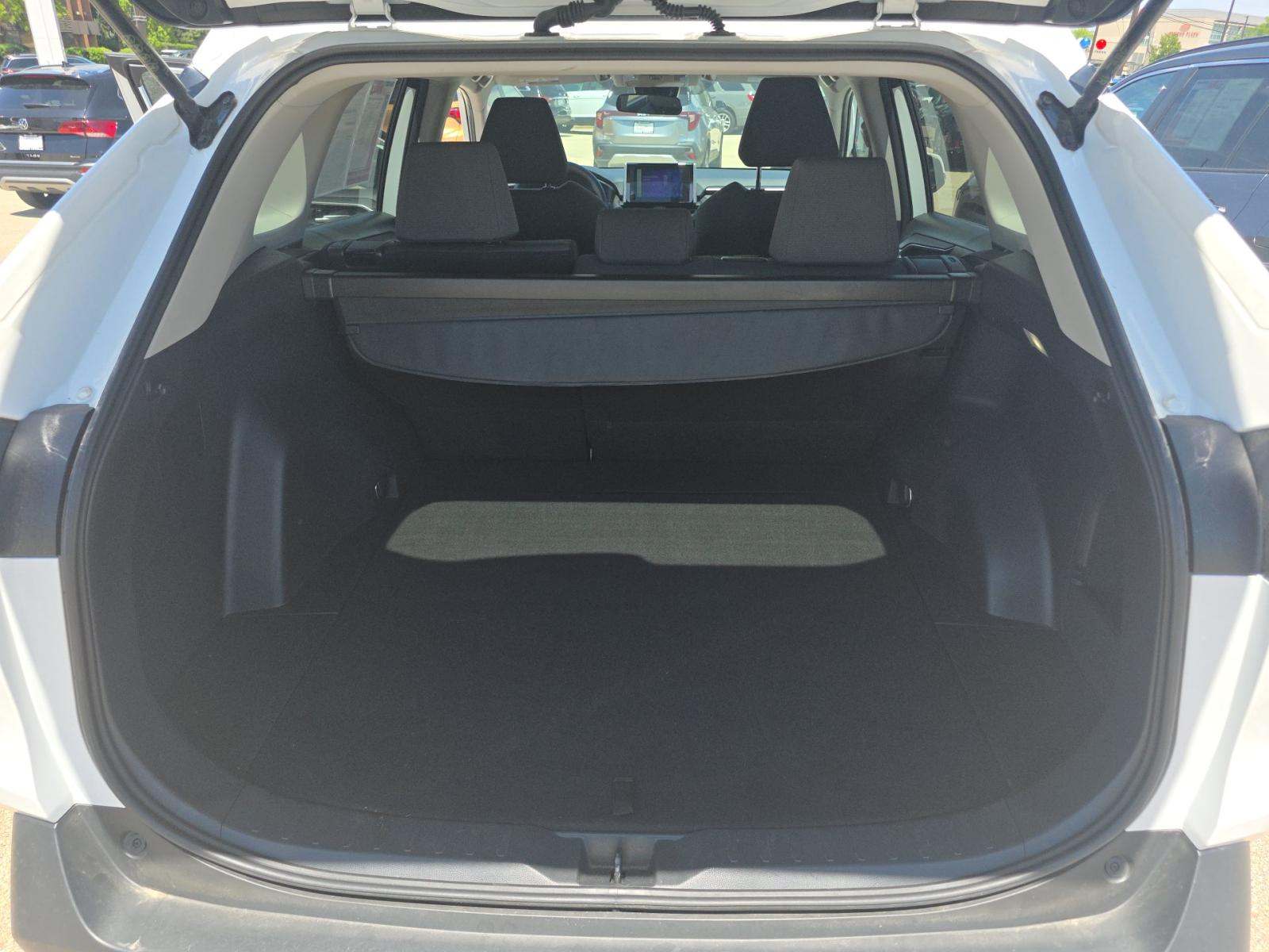 2025 Toyota RAV4 Hybrid XLE AWD