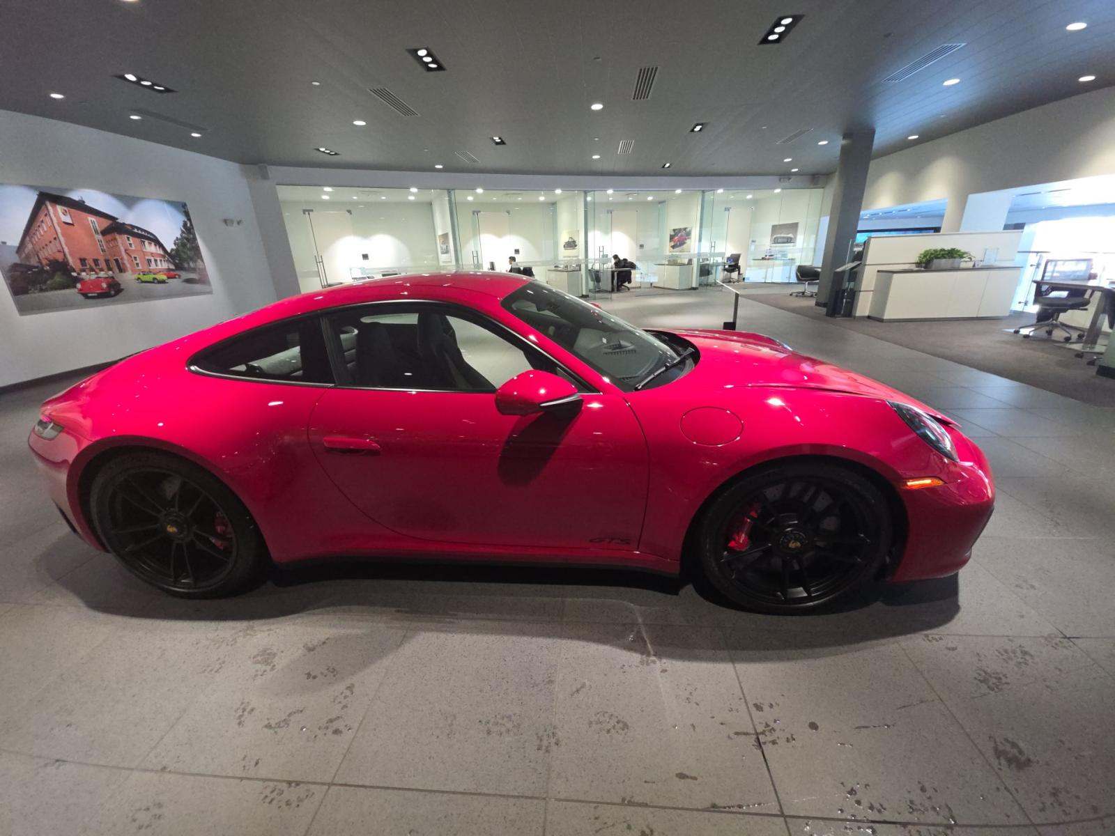 2024 Porsche 911 Carrera GTS RWD