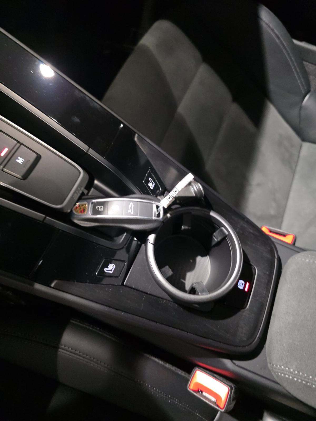 2024 Porsche 911 Carrera GTS RWD