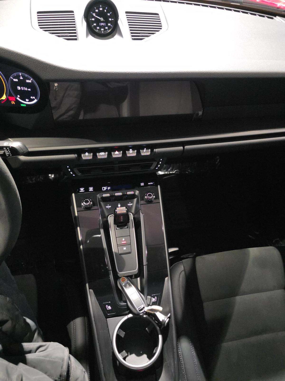 2024 Porsche 911 Carrera GTS RWD