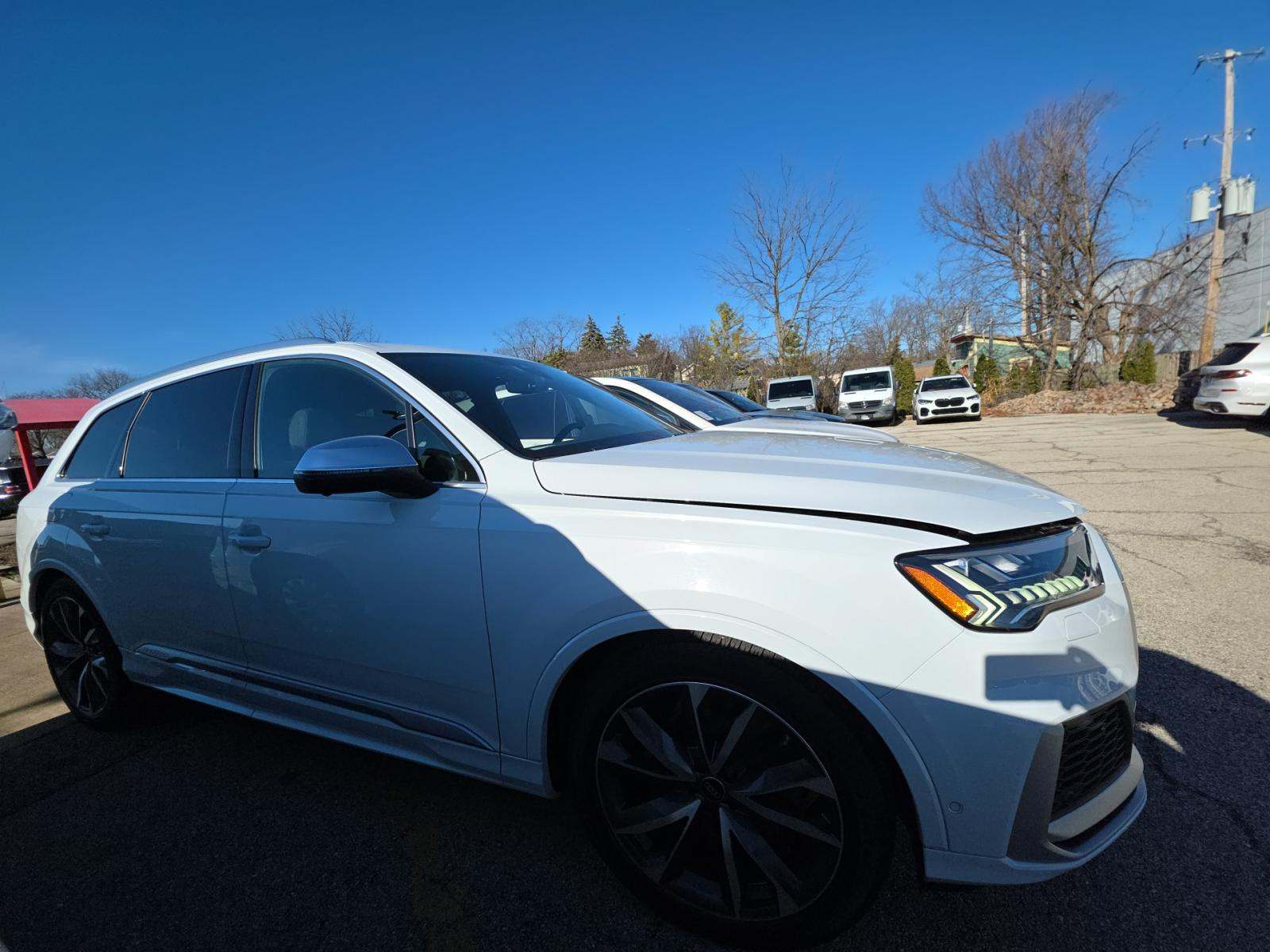 2022 Audi SQ7 Premium Plus AWD