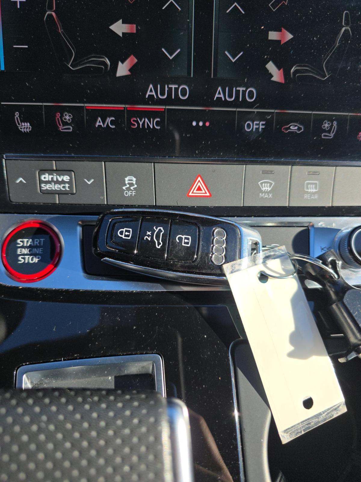 2022 Audi SQ7 Premium Plus AWD