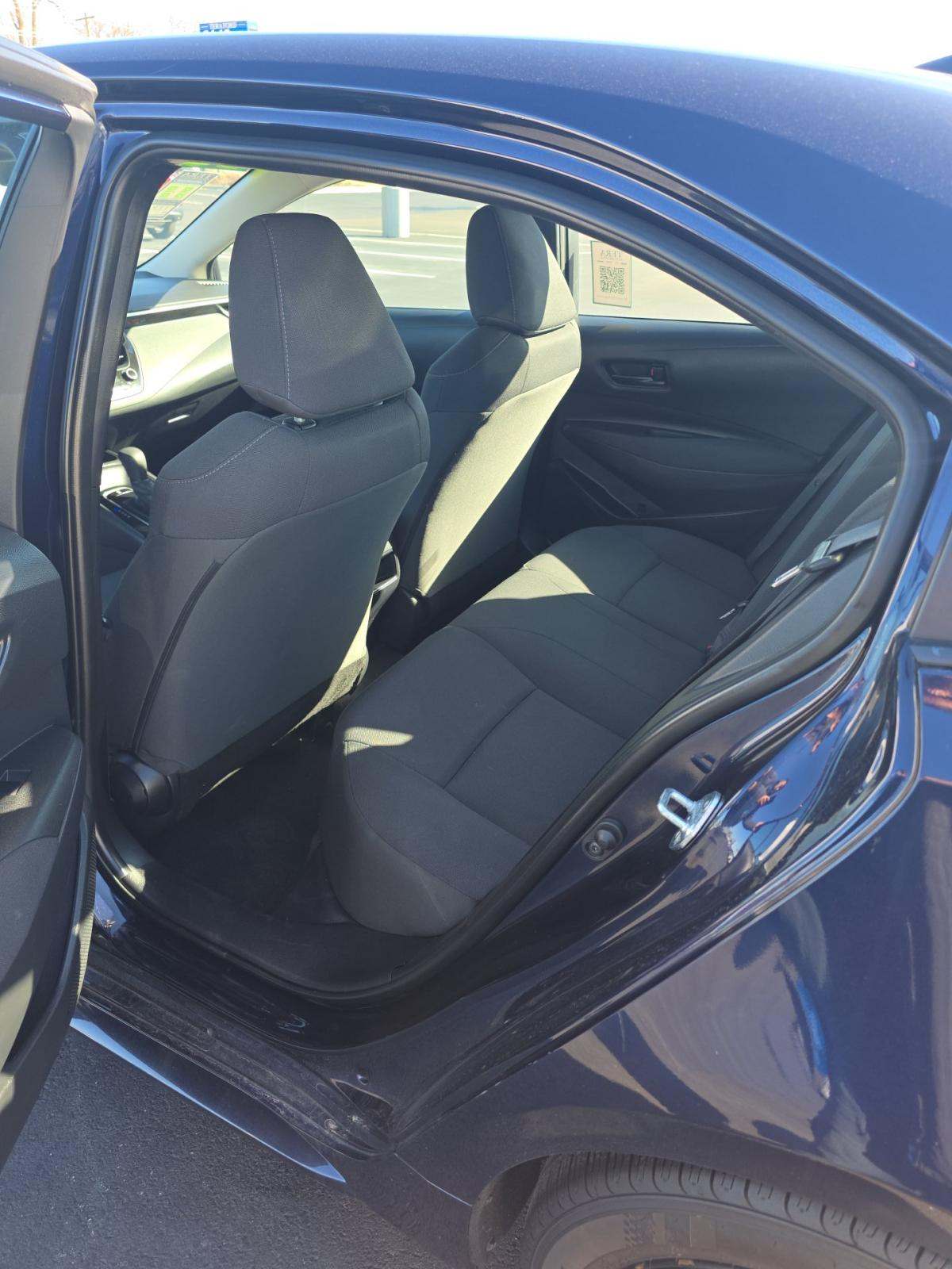 2022 Toyota Corolla LE FWD