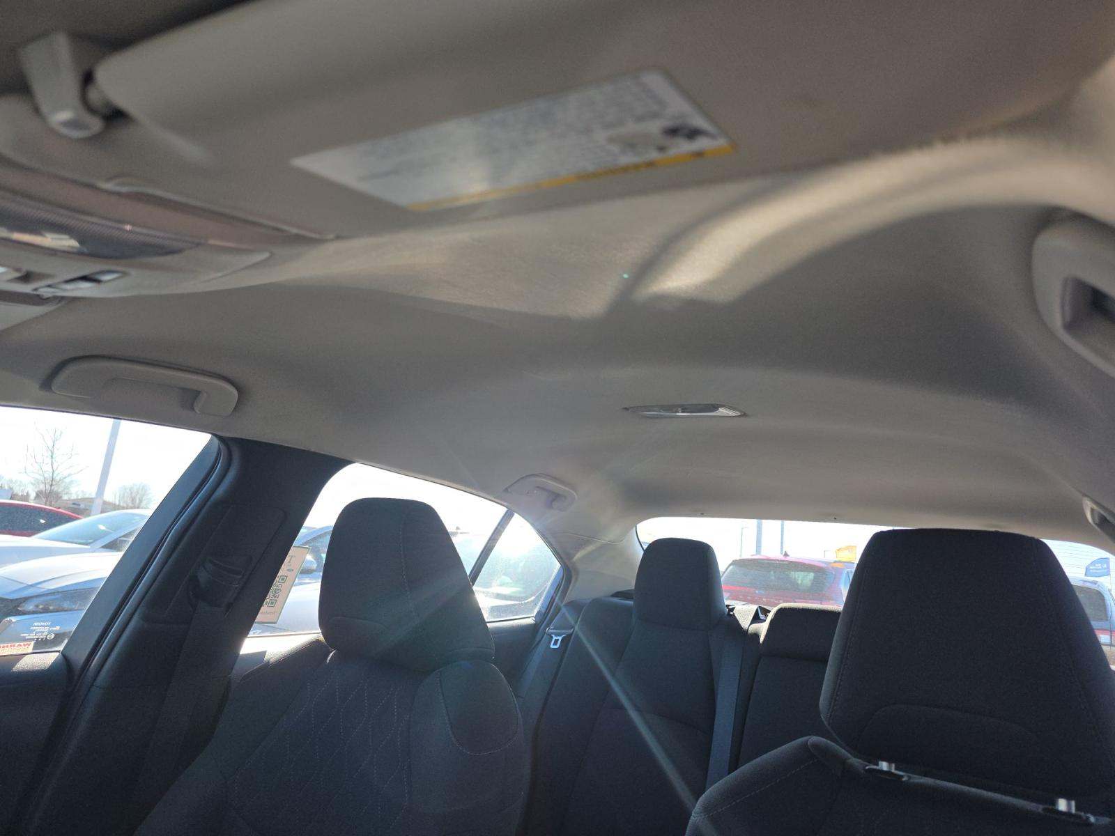 2022 Toyota Corolla LE FWD