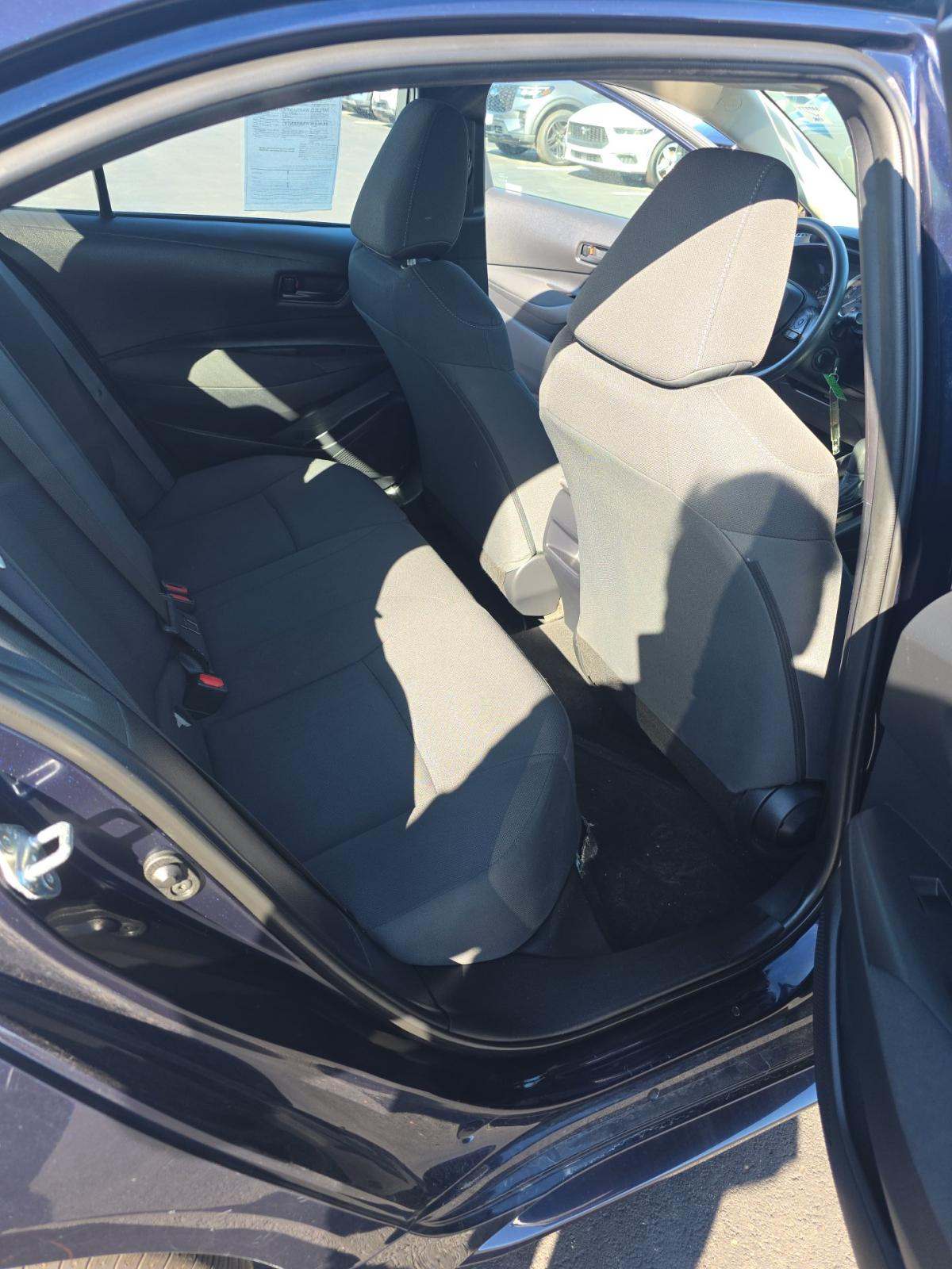 2022 Toyota Corolla LE FWD