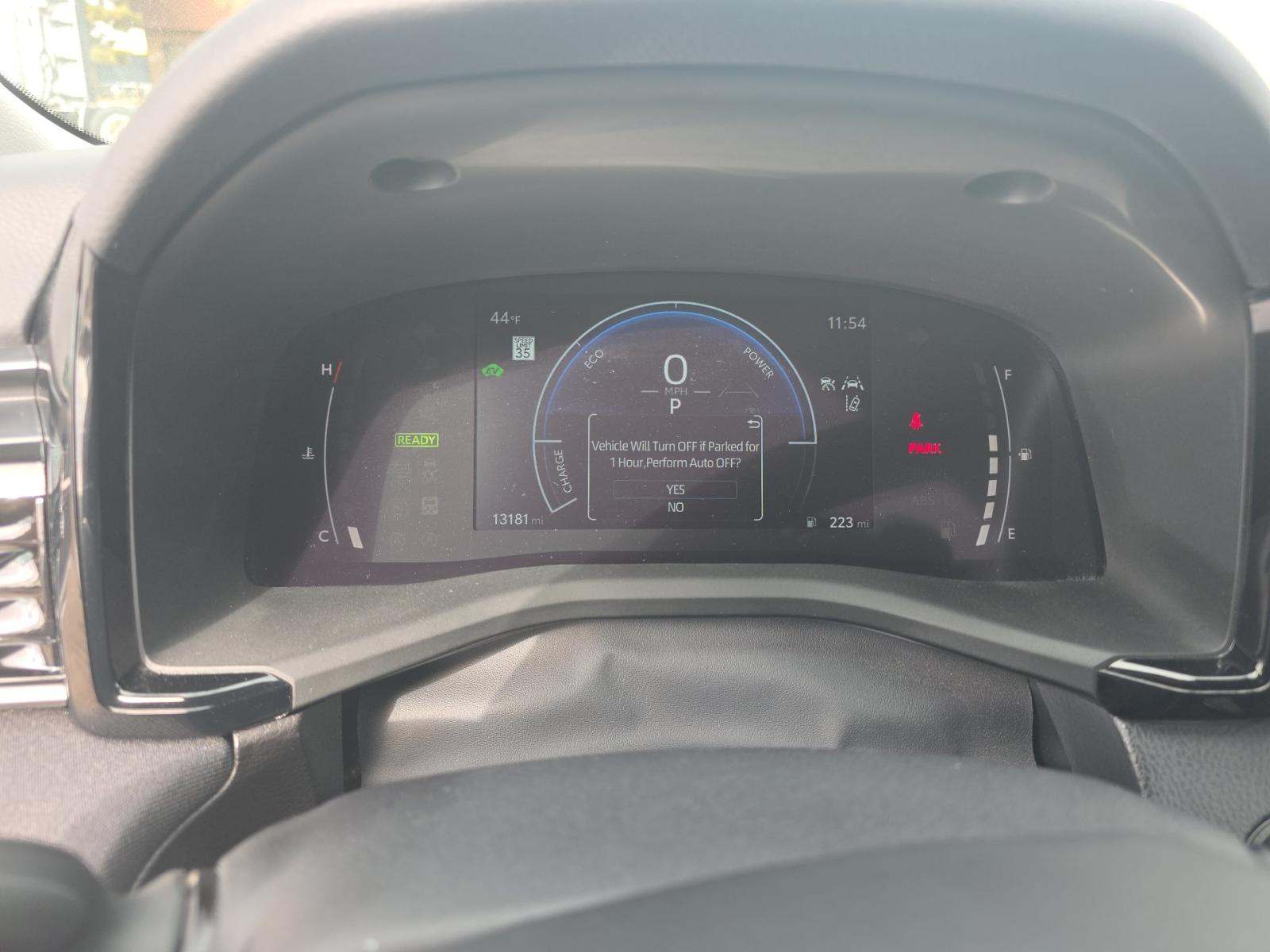 2025 Toyota Camry LE FWD