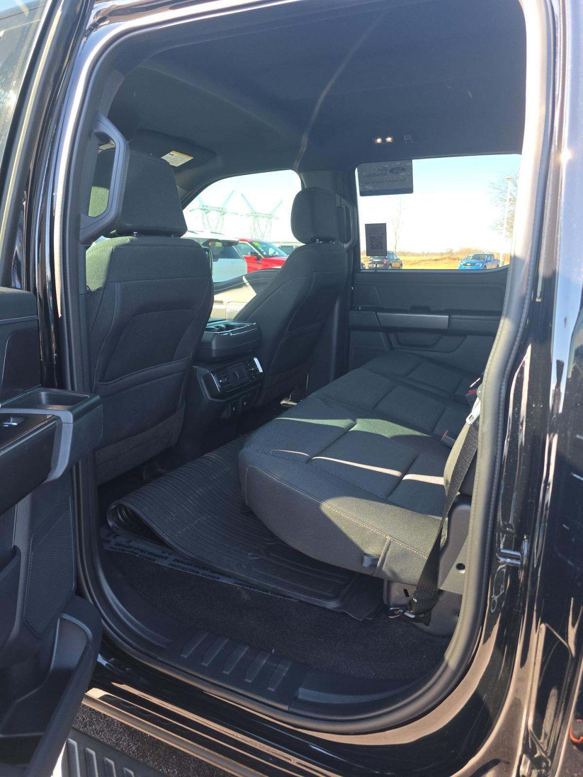 2022 Ford F-150 Hybrid XLT AWD