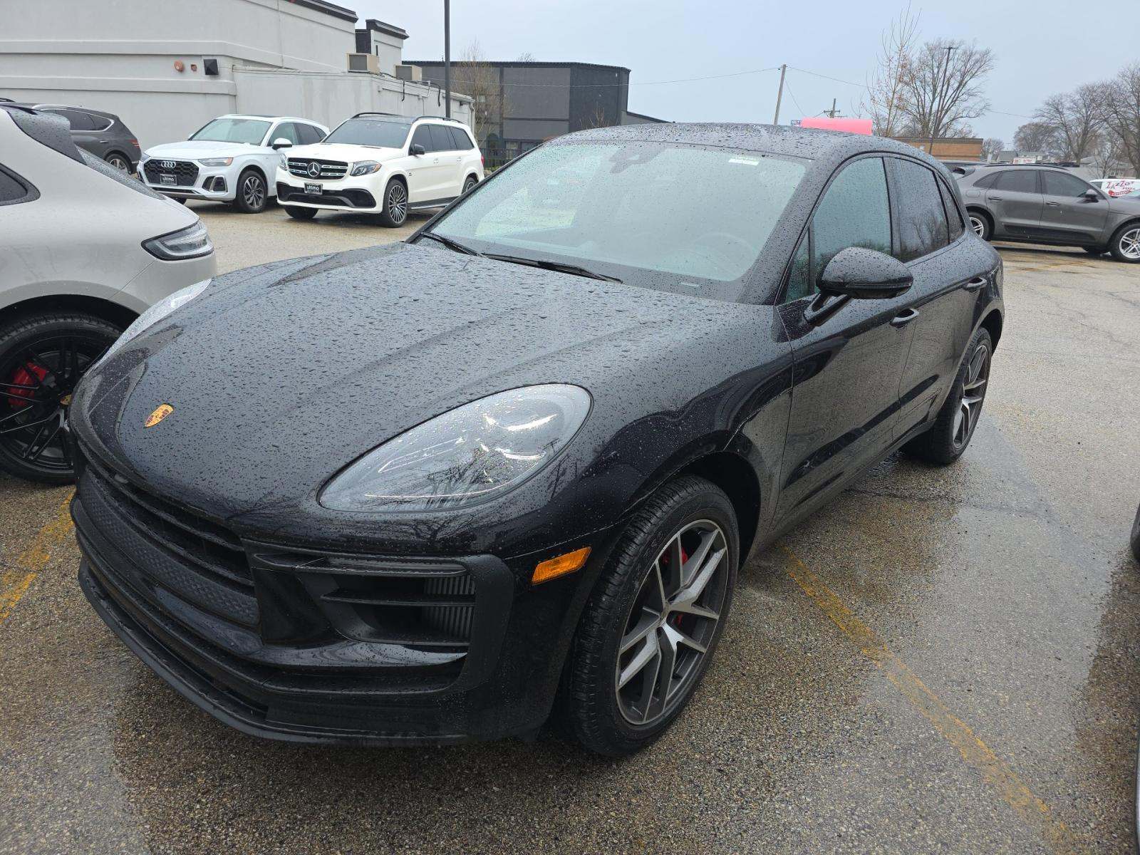 2022 Porsche Macan S AWD
