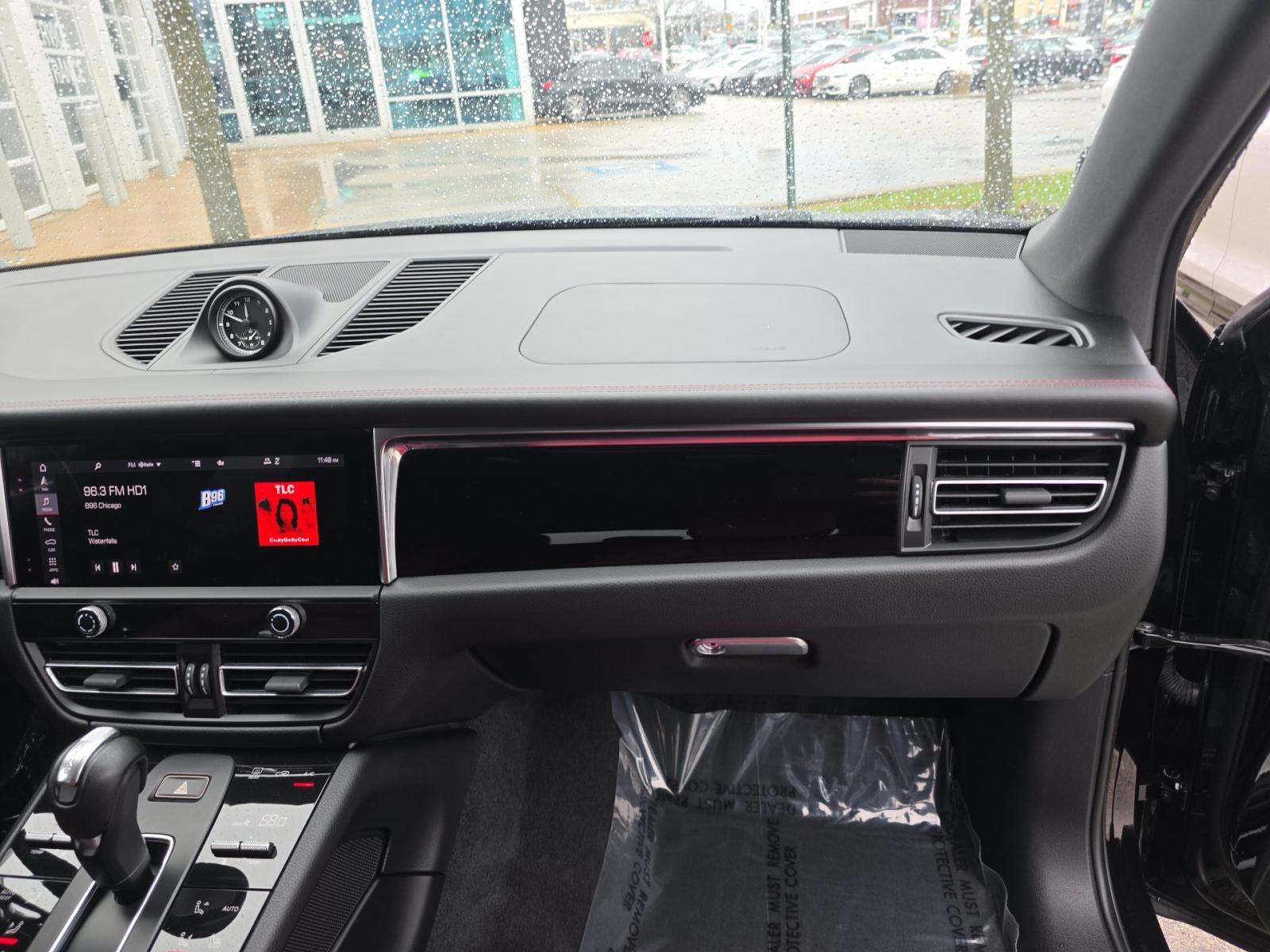 2022 Porsche Macan S AWD