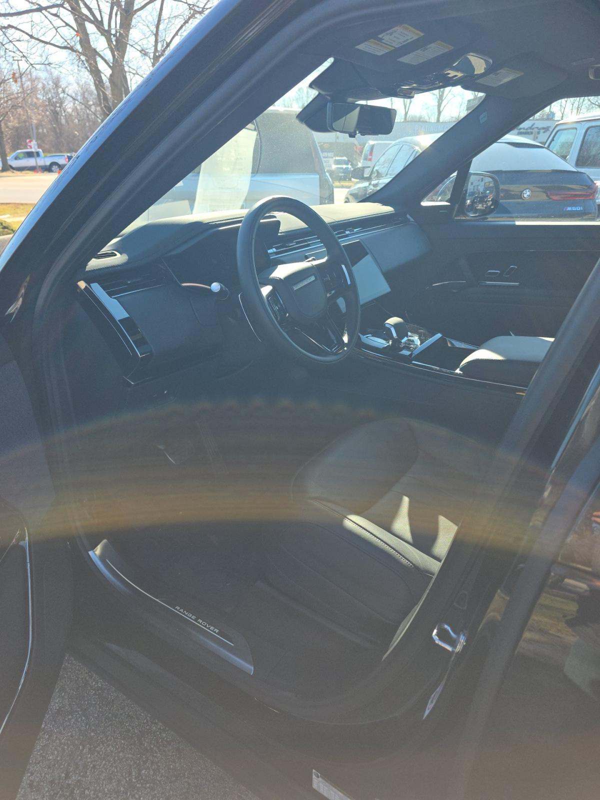 2025 Land Rover Range Rover Sport Plug-In Hybrid Dynamic SE AWD