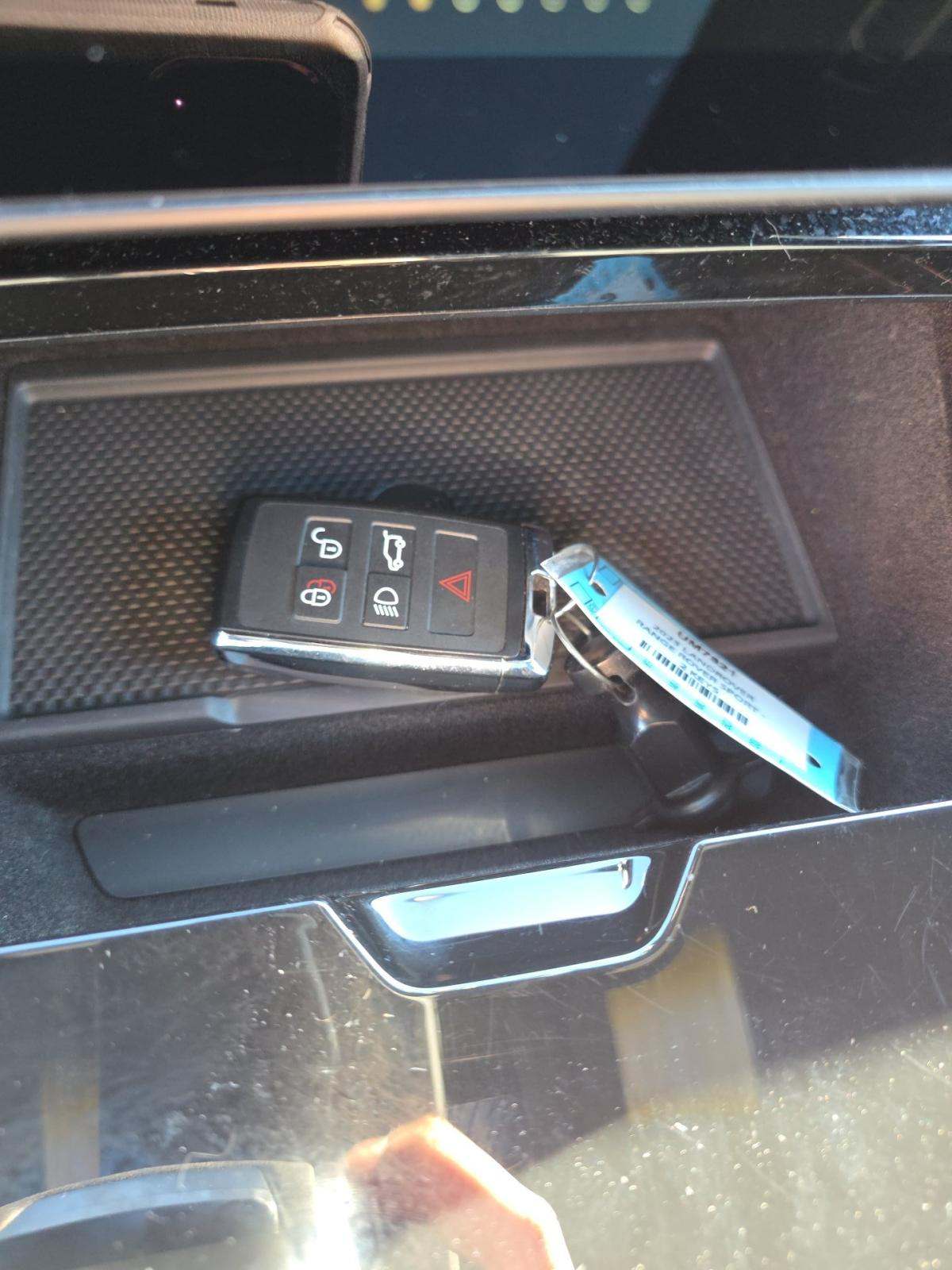 2025 Land Rover Range Rover Sport Plug-In Hybrid Dynamic SE AWD