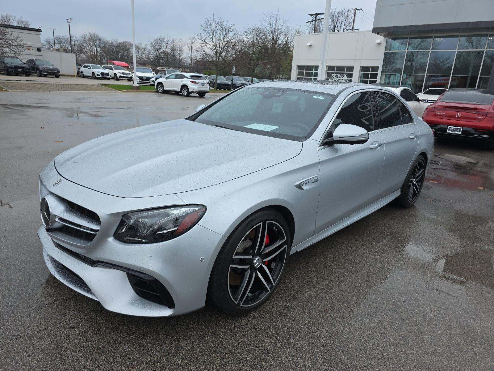 MERCEDES-BENZ E-CLASS - 1