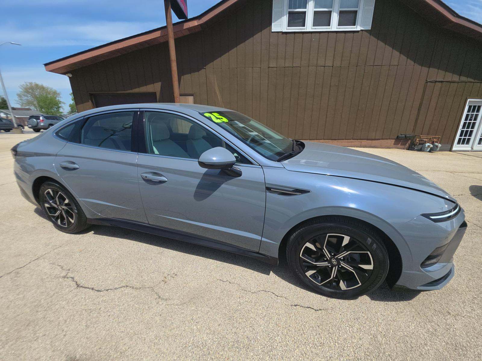 2025 Hyundai Sonata SEL FWD