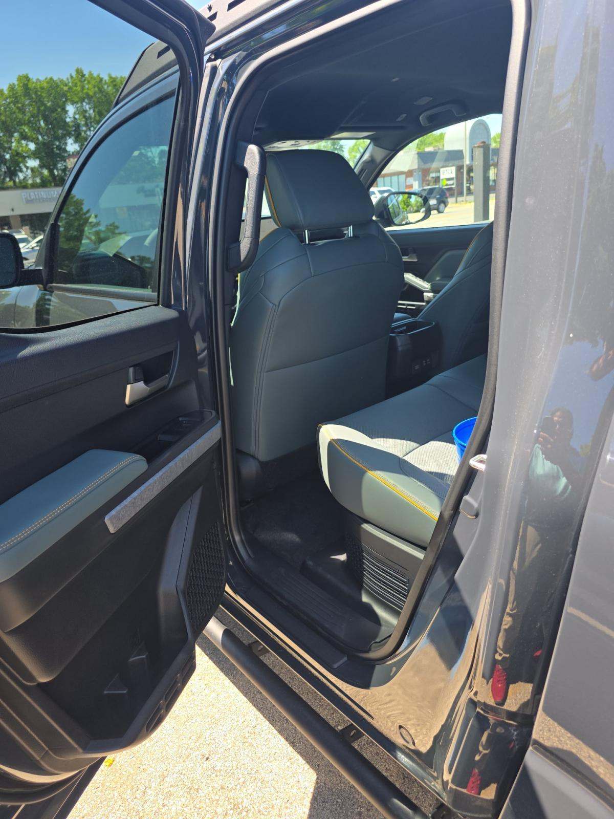 2025 Toyota Tacoma Hybrid Trailhunter AWD