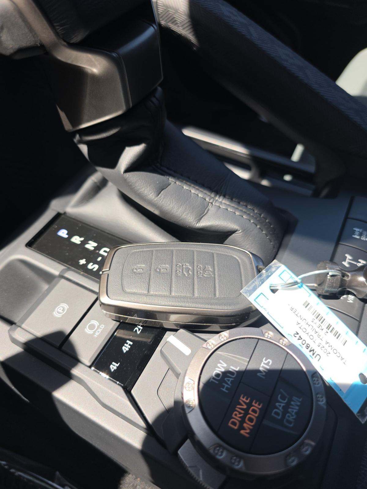2025 Toyota Tacoma Hybrid Trailhunter AWD