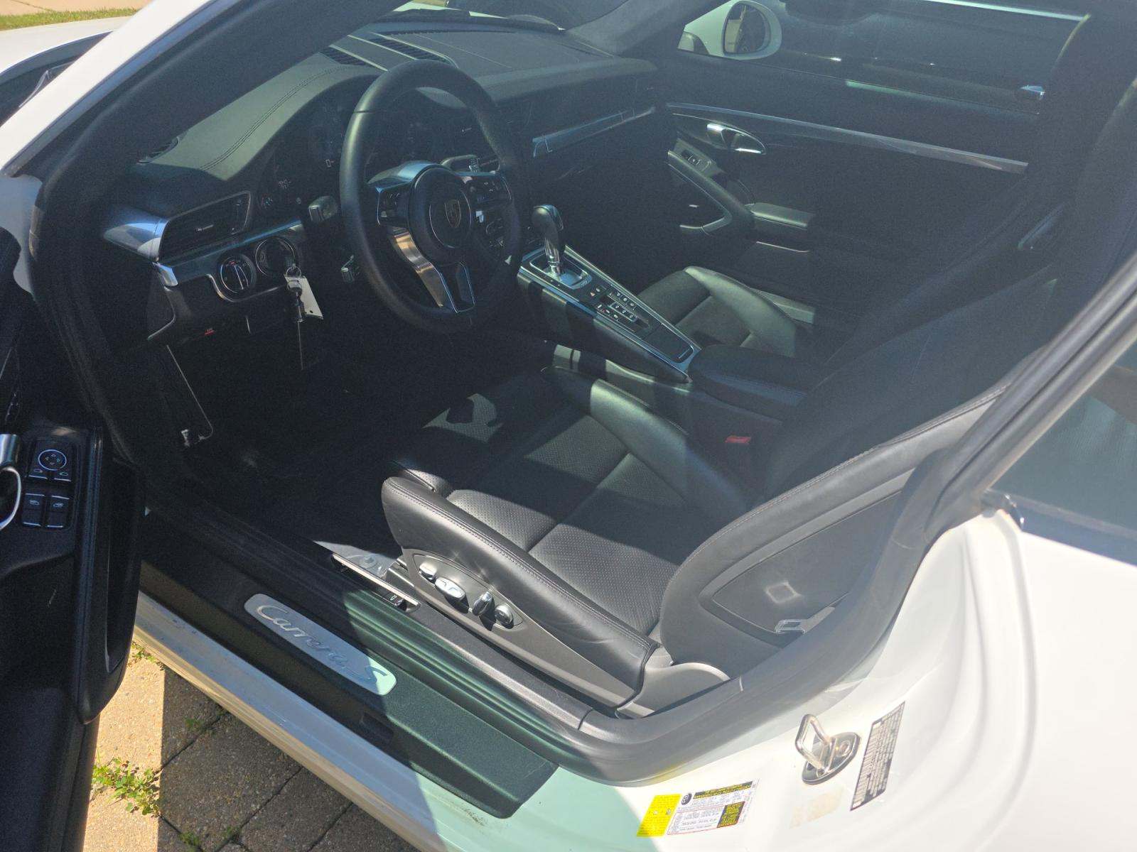 2017 Porsche 911 Carrera S RWD