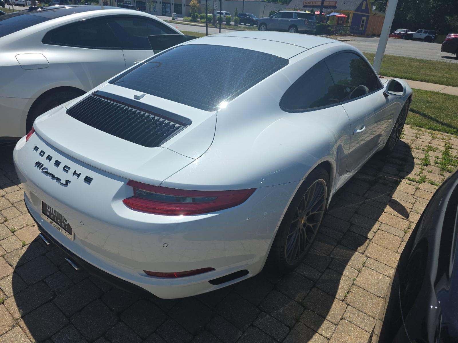 2017 Porsche 911 Carrera S RWD