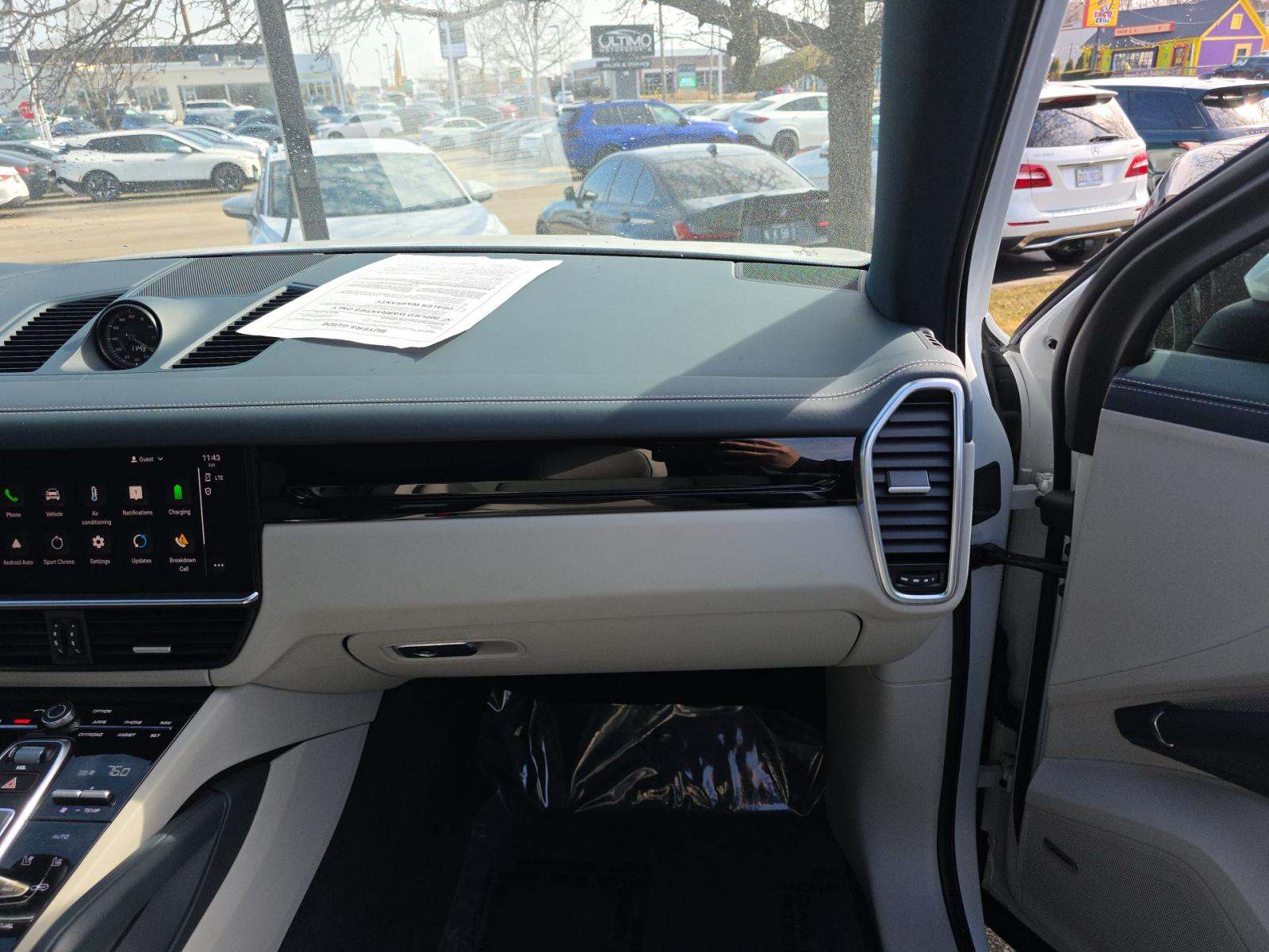 2023 Porsche Cayenne E-Hybrid AWD