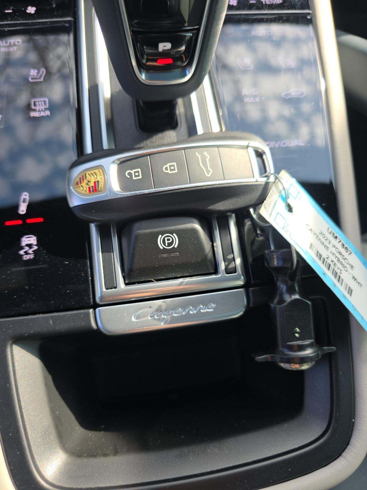 2023 Porsche Cayenne E-Hybrid AWD