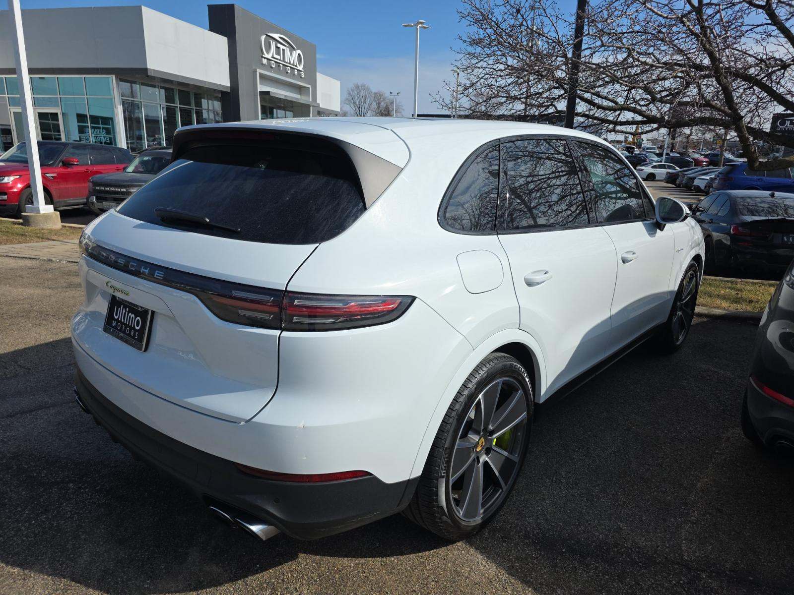 2023 Porsche Cayenne E-Hybrid AWD