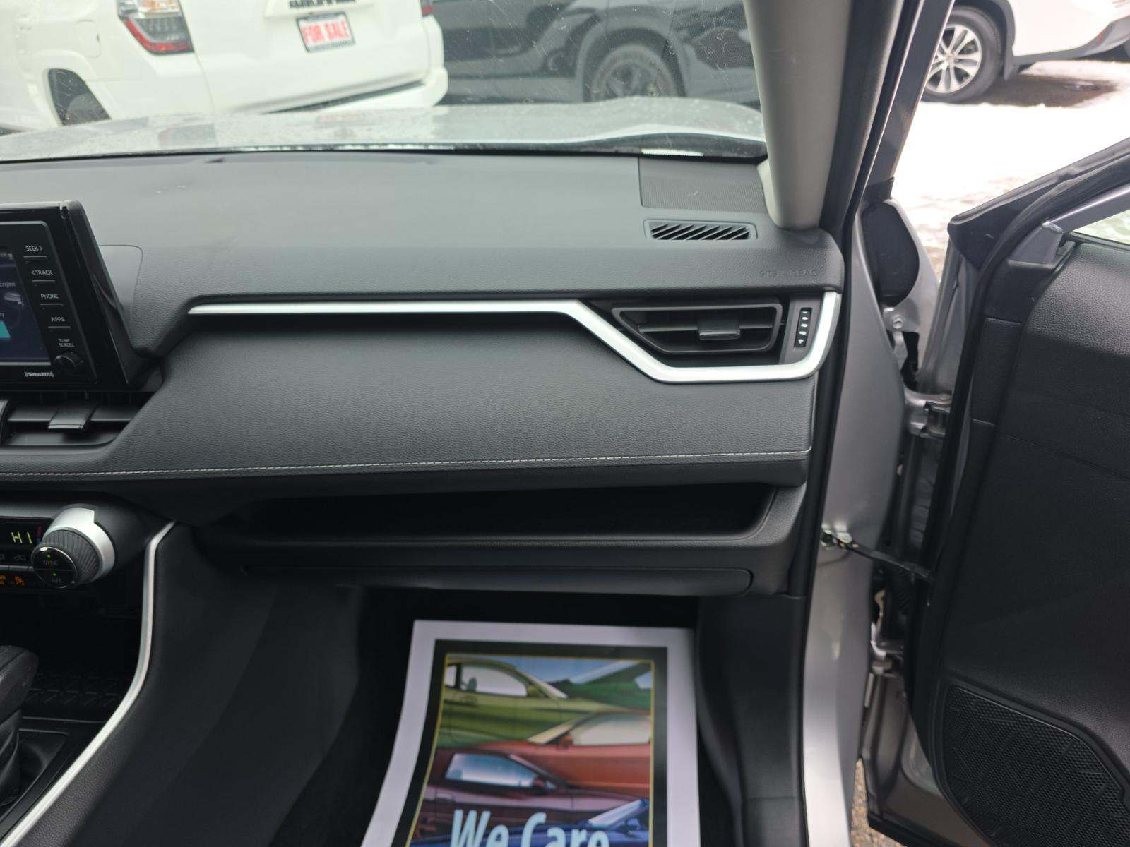 2021 Toyota RAV4 Hybrid XLE AWD