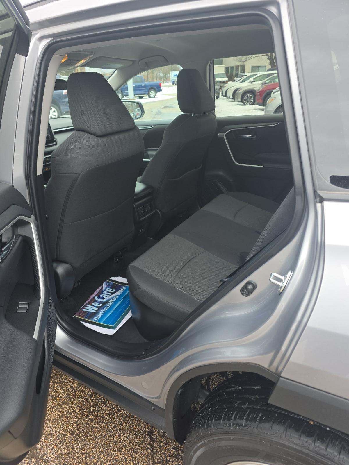 2021 Toyota RAV4 Hybrid XLE AWD