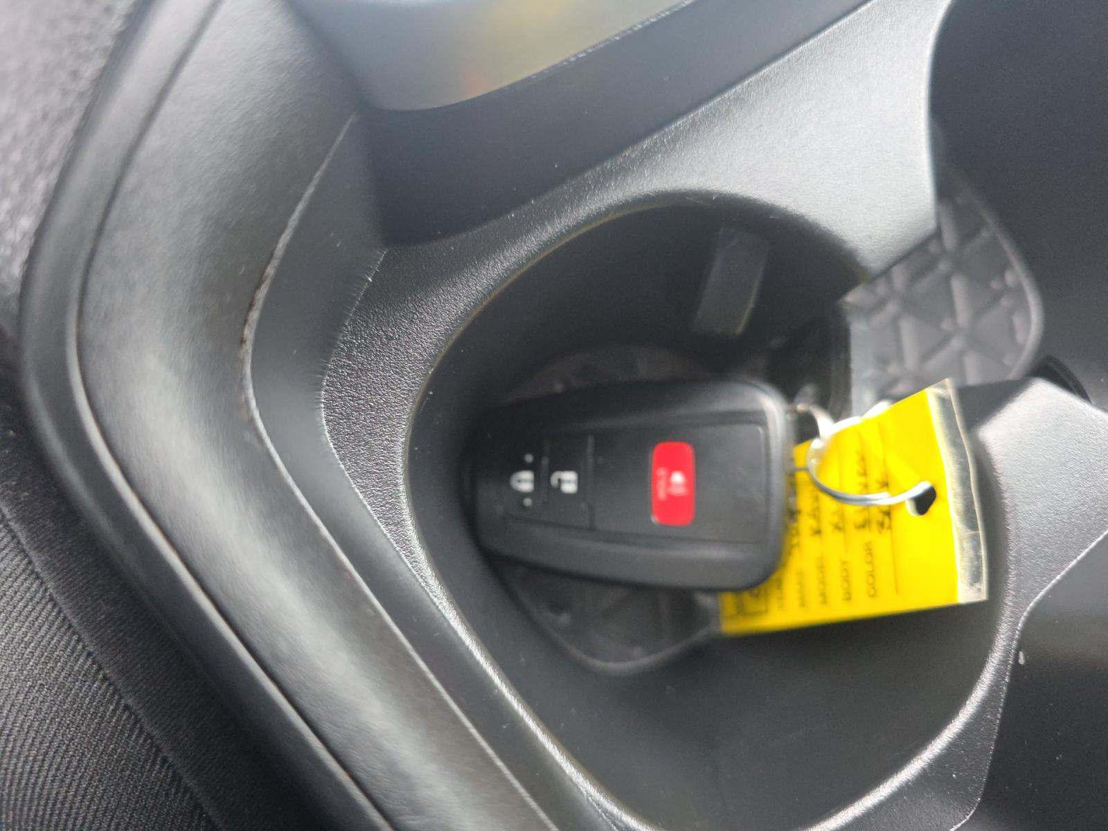 2021 Toyota RAV4 Hybrid XLE AWD