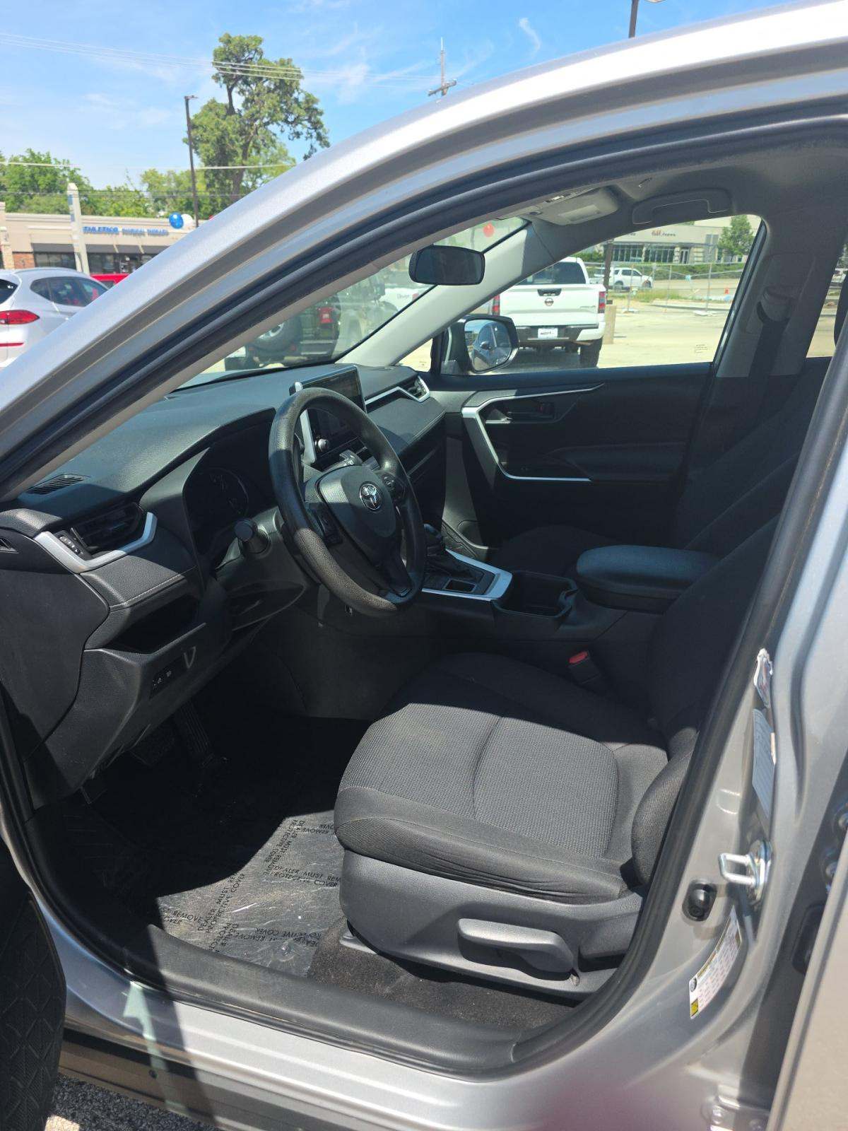 2024 Toyota RAV4 LE AWD