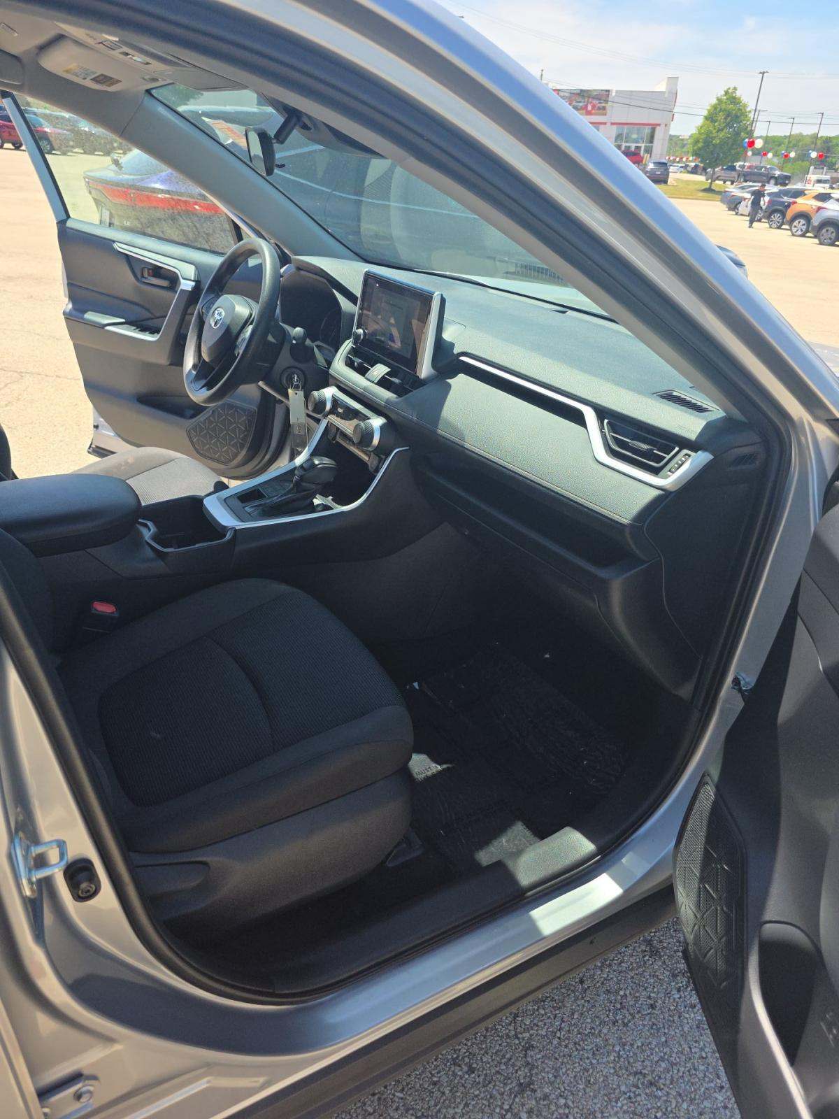 2024 Toyota RAV4 LE AWD