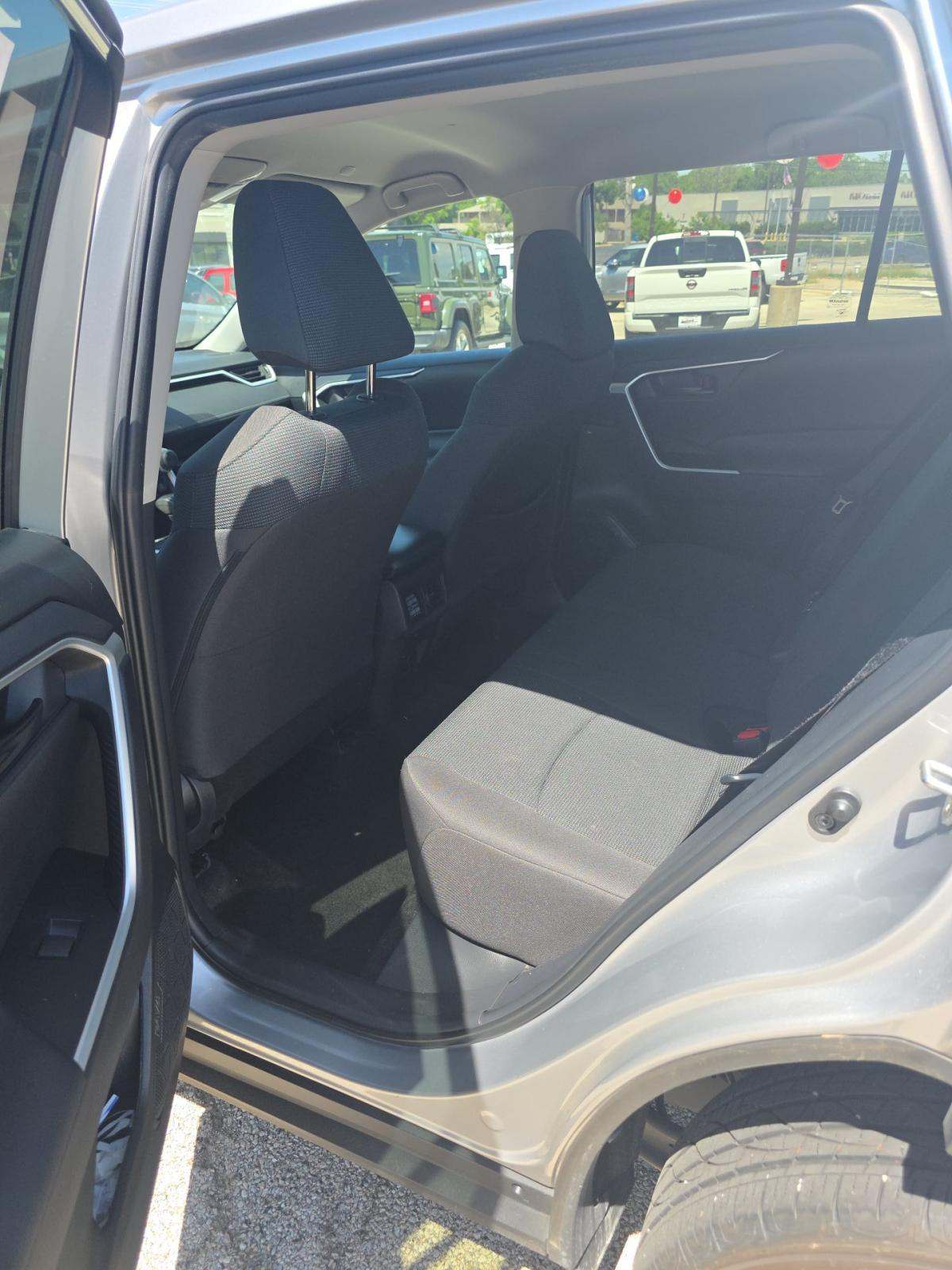 2024 Toyota RAV4 LE AWD